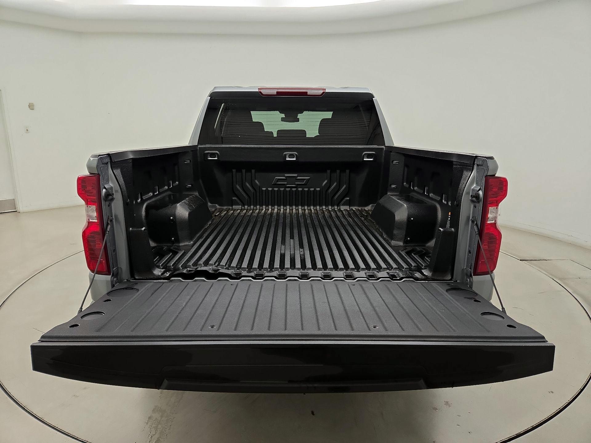 Thumbnail: 2024 Chevrolet Silverado 1500 - 20