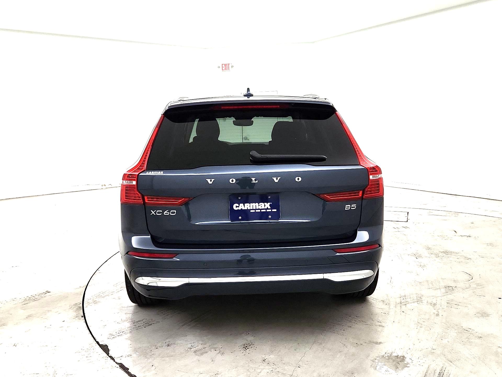 Thumbnail: 2022 Volvo XC60 - 6