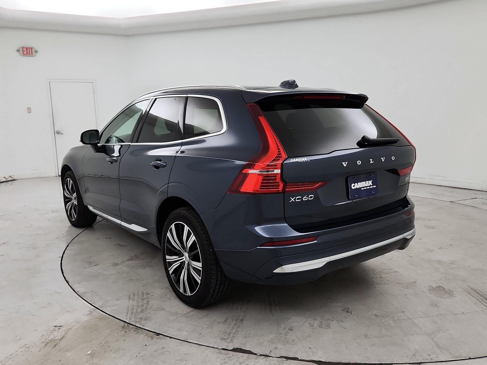 Thumbnail: 2022 Volvo XC60 - 7