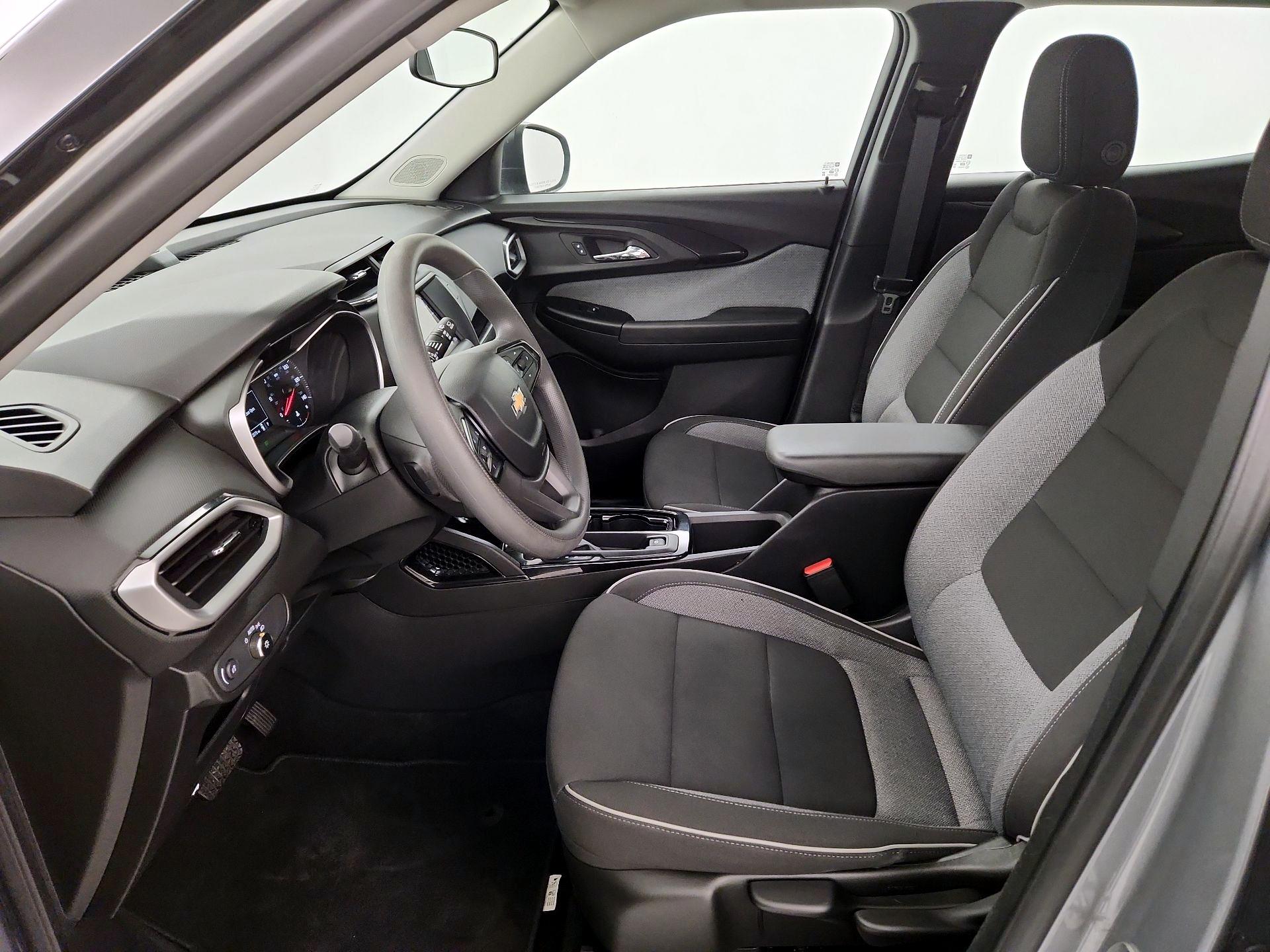 Thumbnail: 2023 Chevrolet TrailBlazer - 9