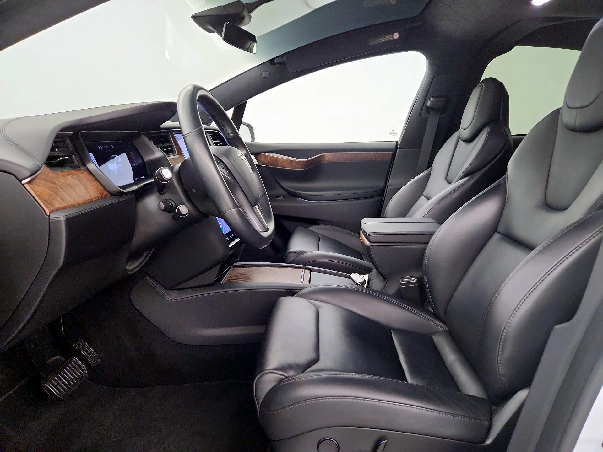 Thumbnail: 2020 Tesla Model X - 9