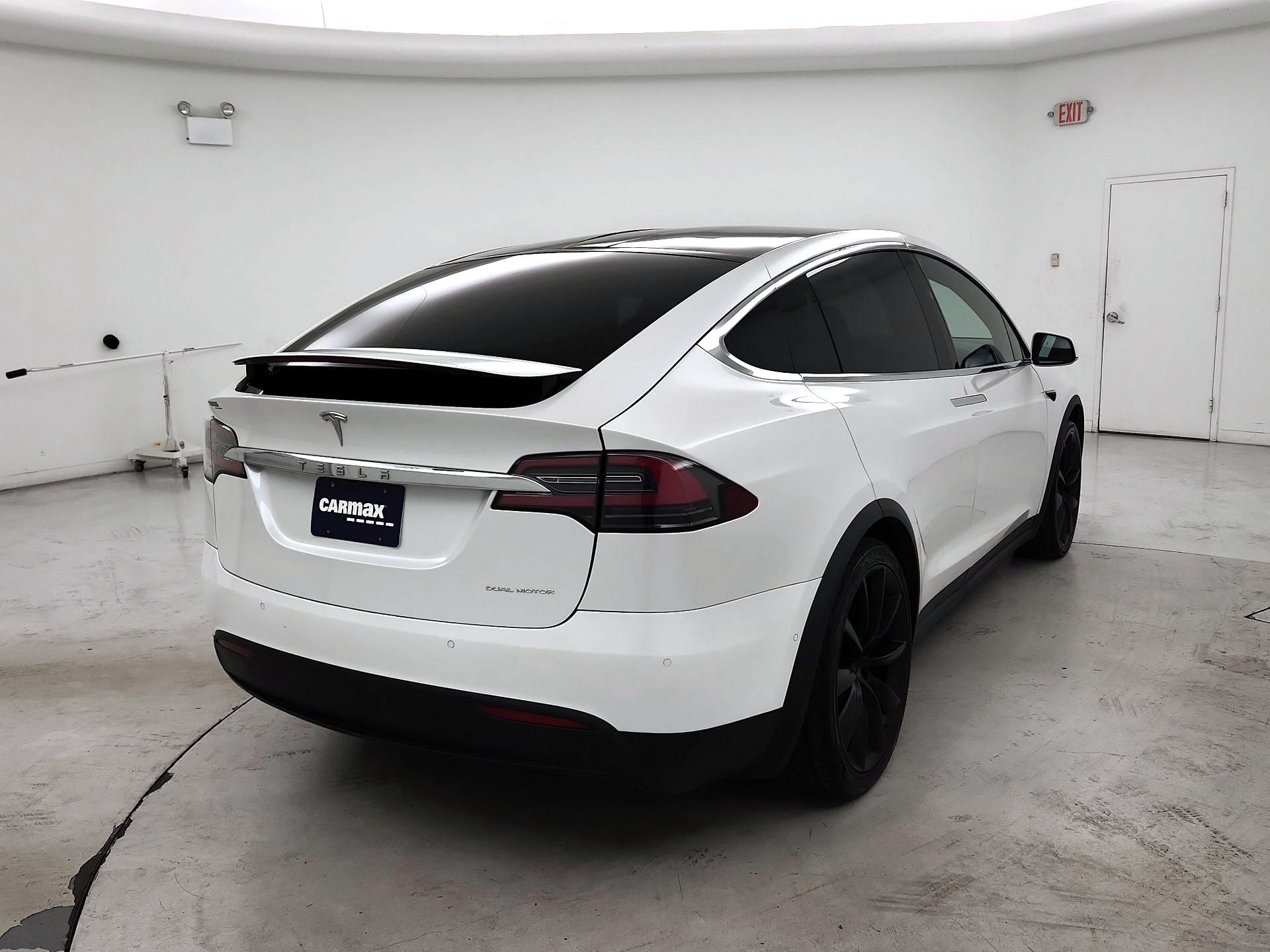 Thumbnail: 2020 Tesla Model X - 5