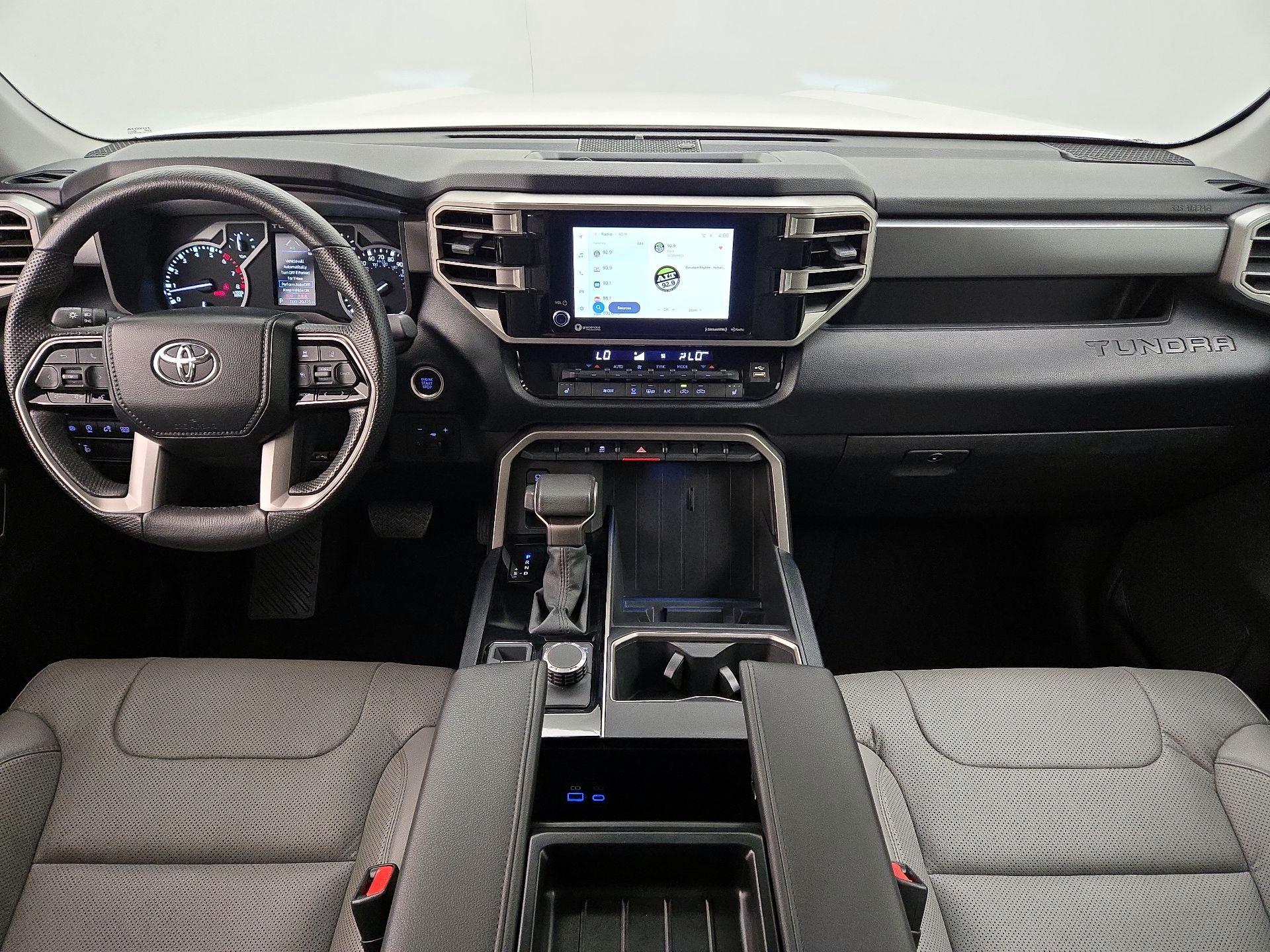 Thumbnail: 2024 Toyota Tundra - 9