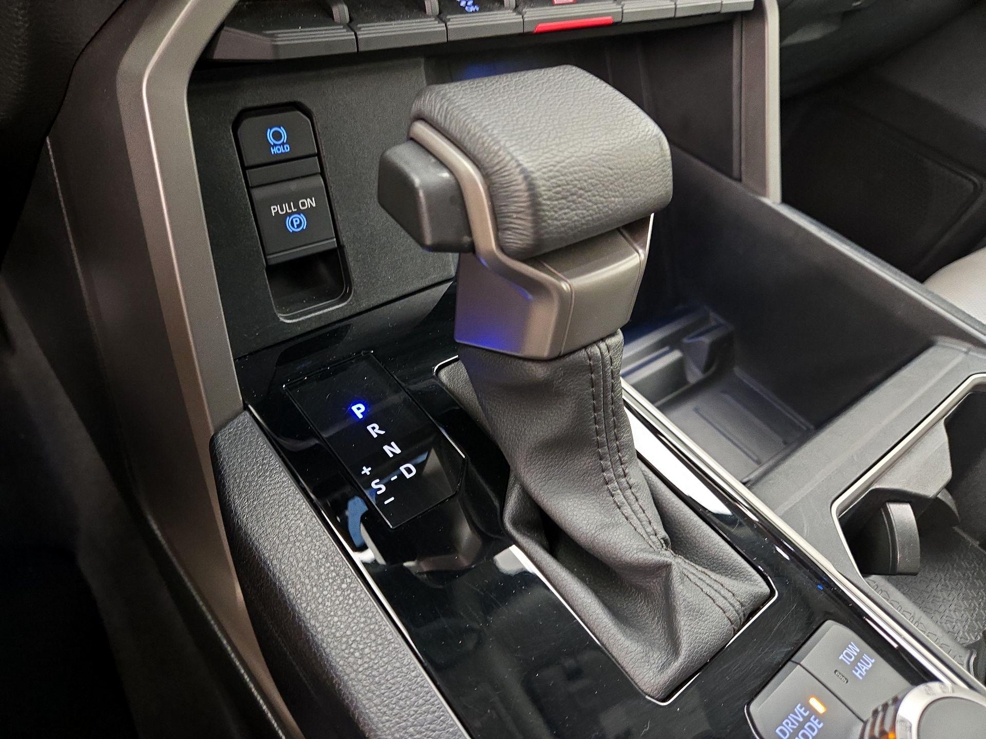 Thumbnail: 2024 Toyota Tundra - 17