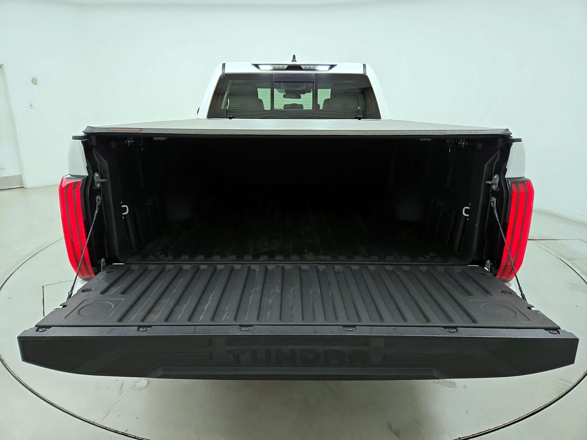 Thumbnail: 2024 Toyota Tundra - 20