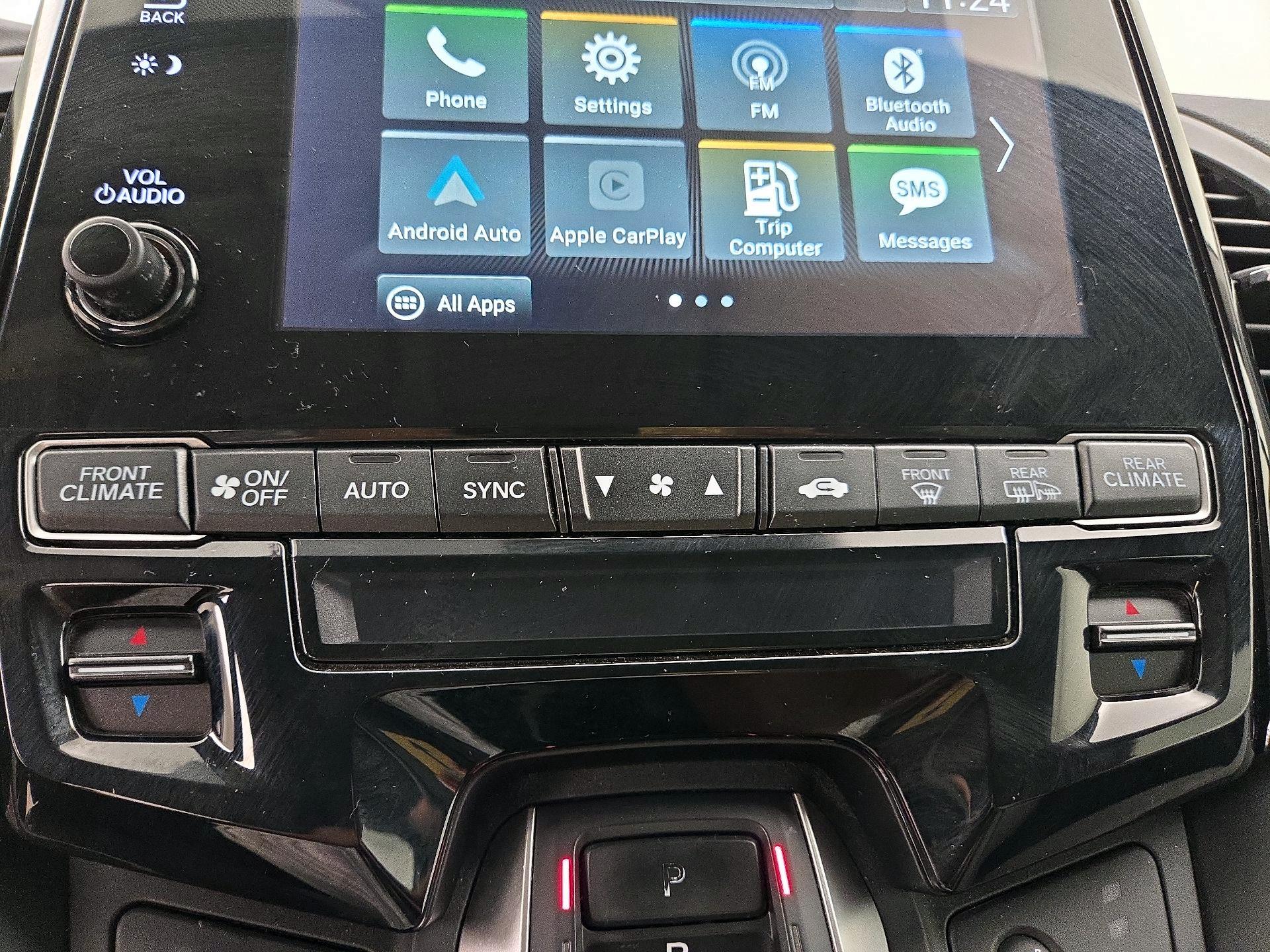 Thumbnail: 2018 Honda Odyssey - 16
