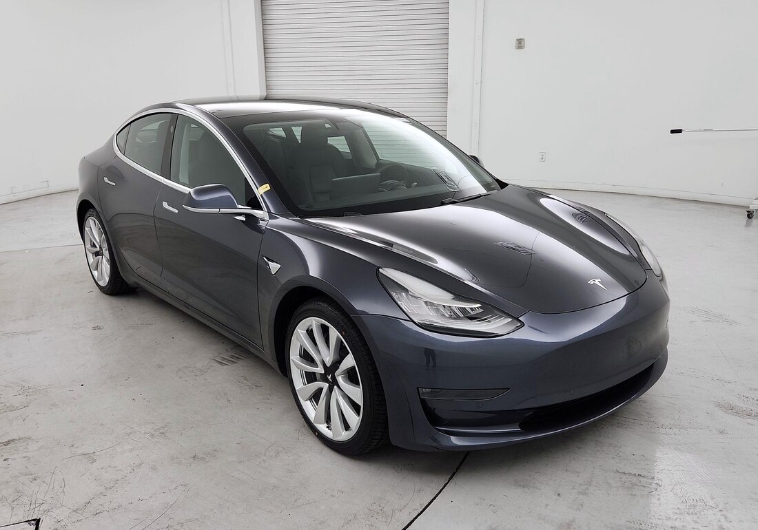 2020 Tesla Model 3 Long Range All-Wheel Drive in Gray — CarMax photo