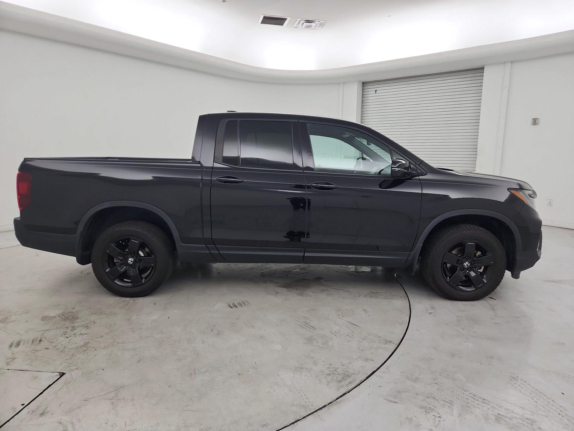 Thumbnail: 2025 Honda Ridgeline - 4
