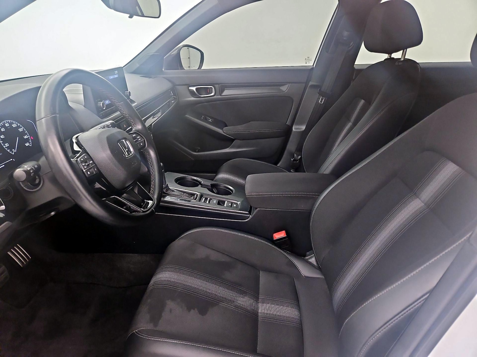 2023 Honda Civic Hatchback Sport - Photo 12