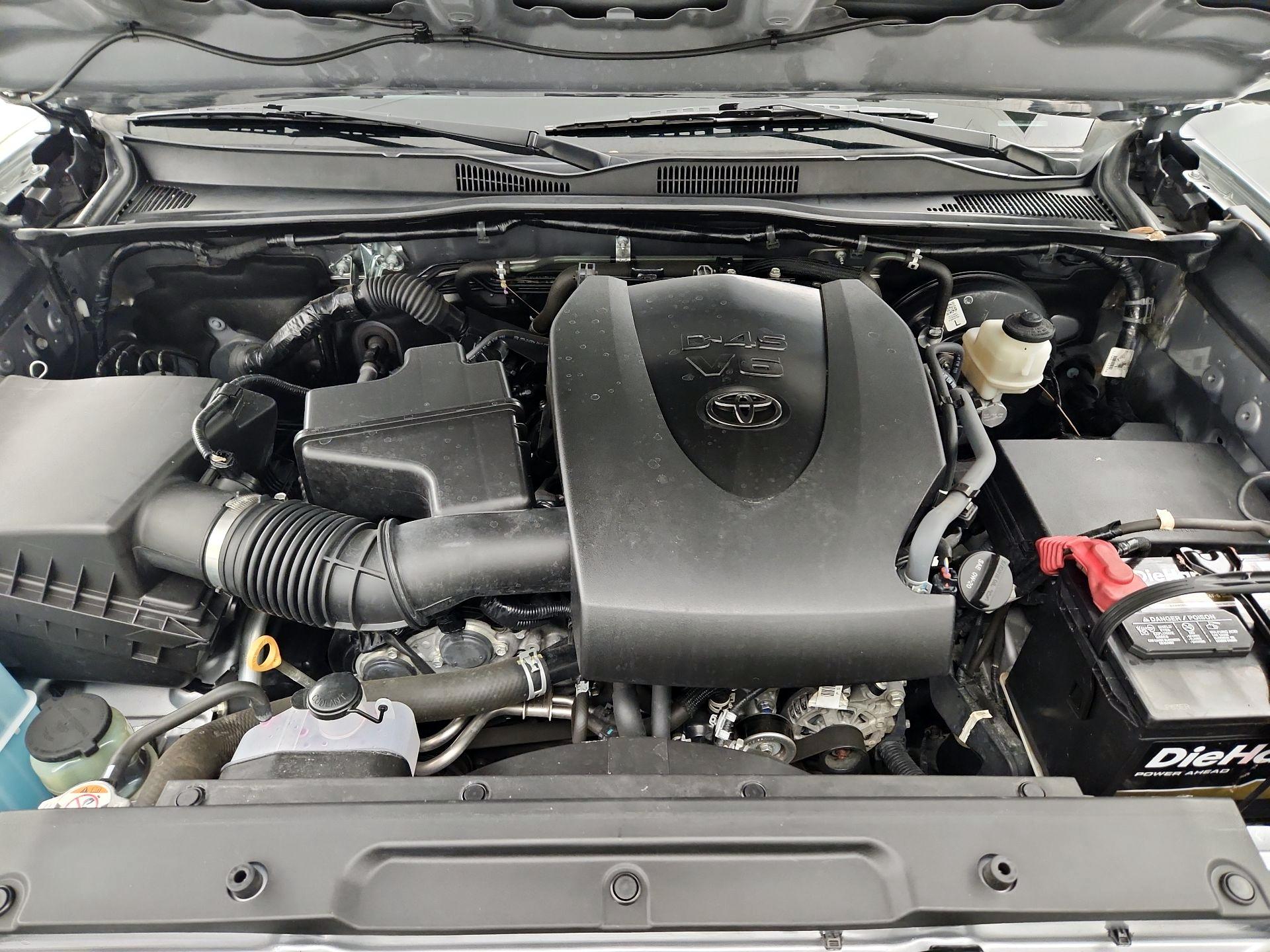 Thumbnail: 2021 Toyota Tacoma - 19