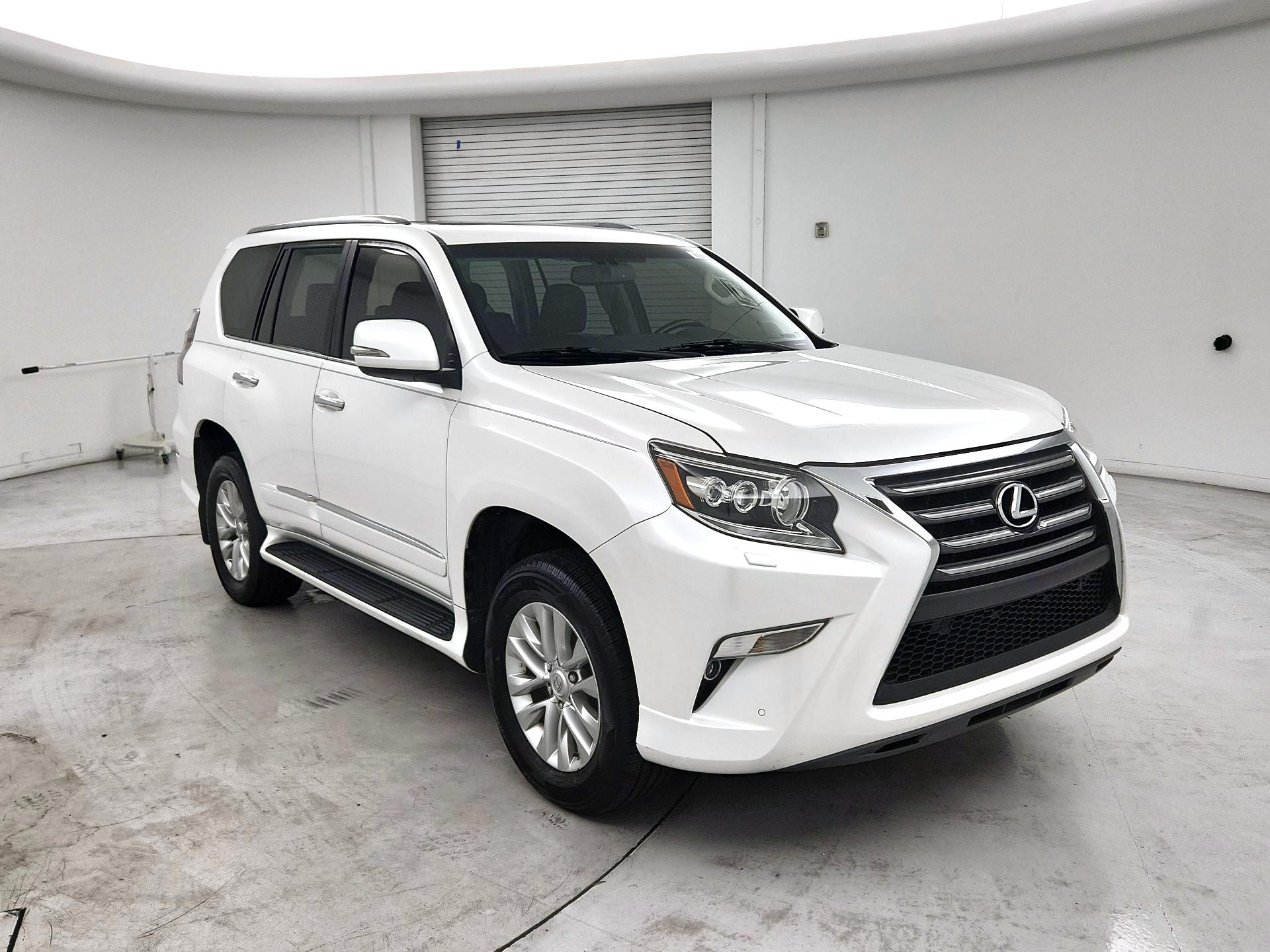 Thumbnail: 2019 Lexus GX - 1