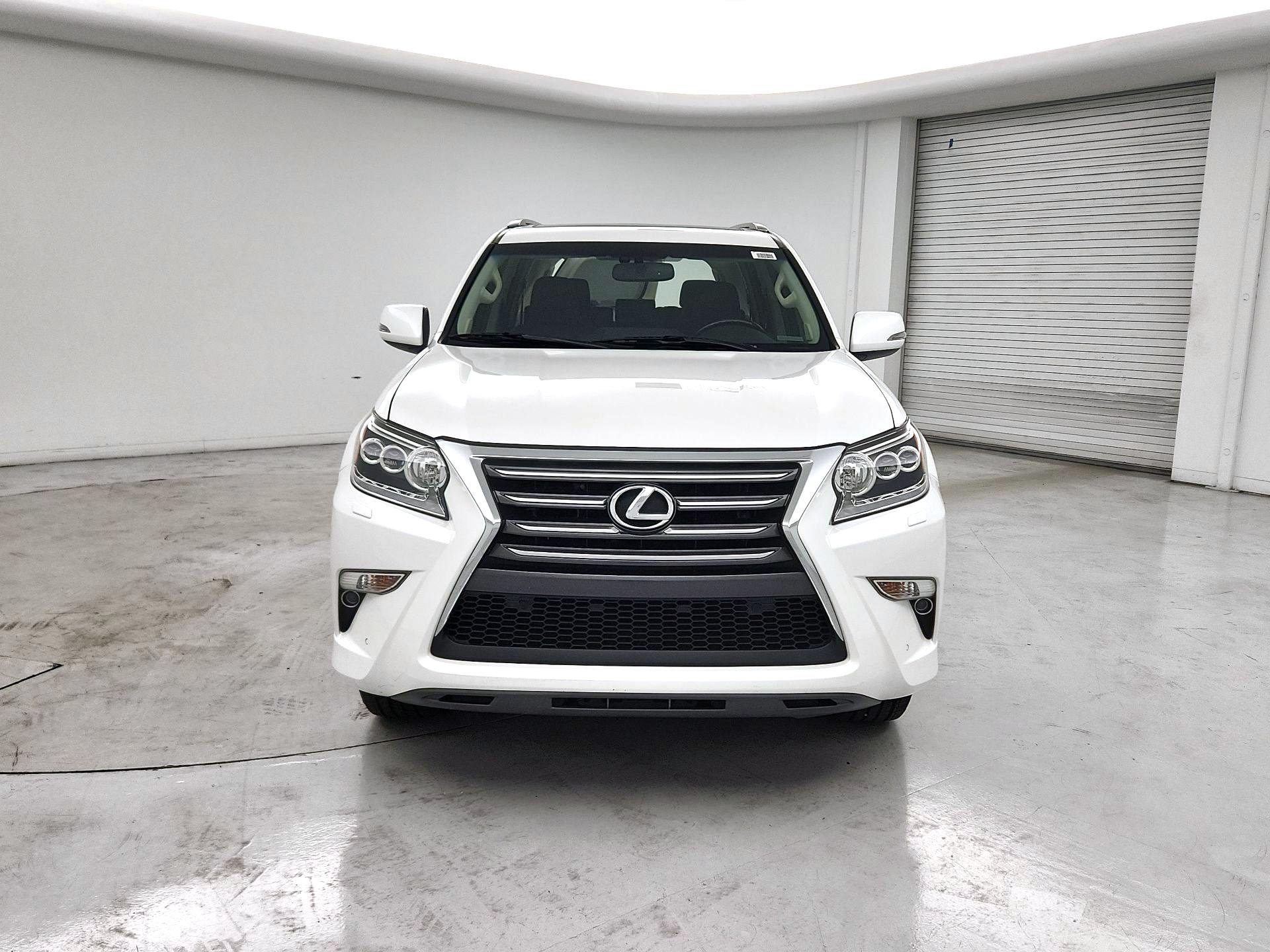 Thumbnail: 2019 Lexus GX - 2