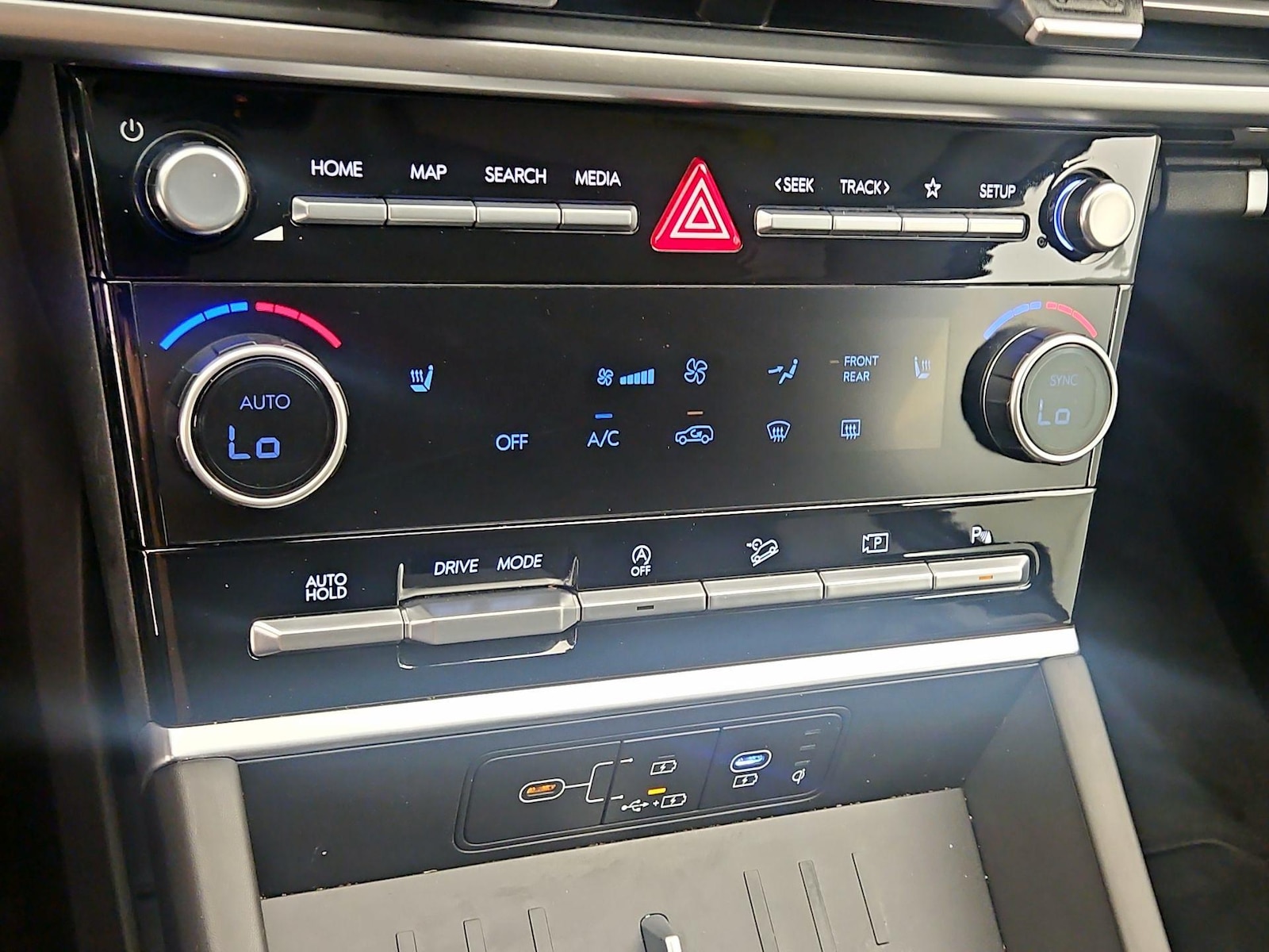 2026 Hyundai Santa Fe SEL - Photo 17