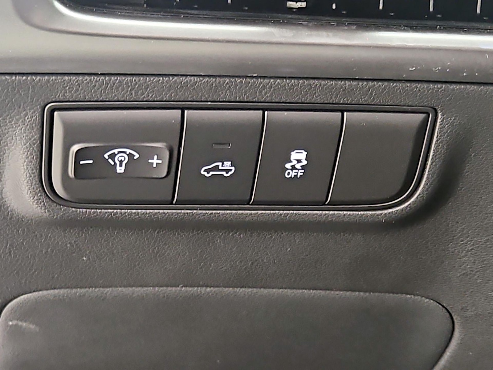 2026 Hyundai Santa Cruz SEL - Photo 14