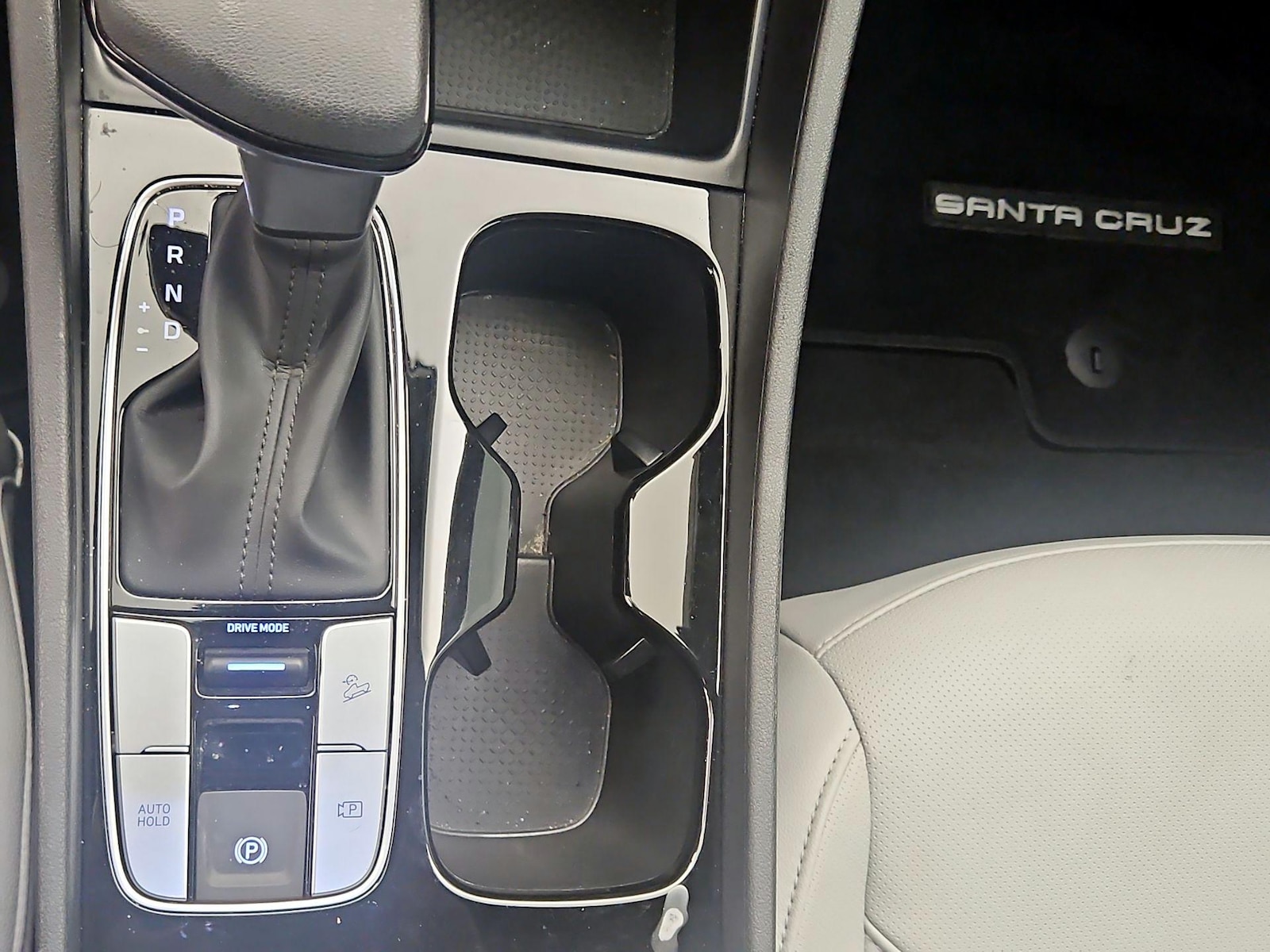 2026 Hyundai Santa Cruz SEL - Photo 18