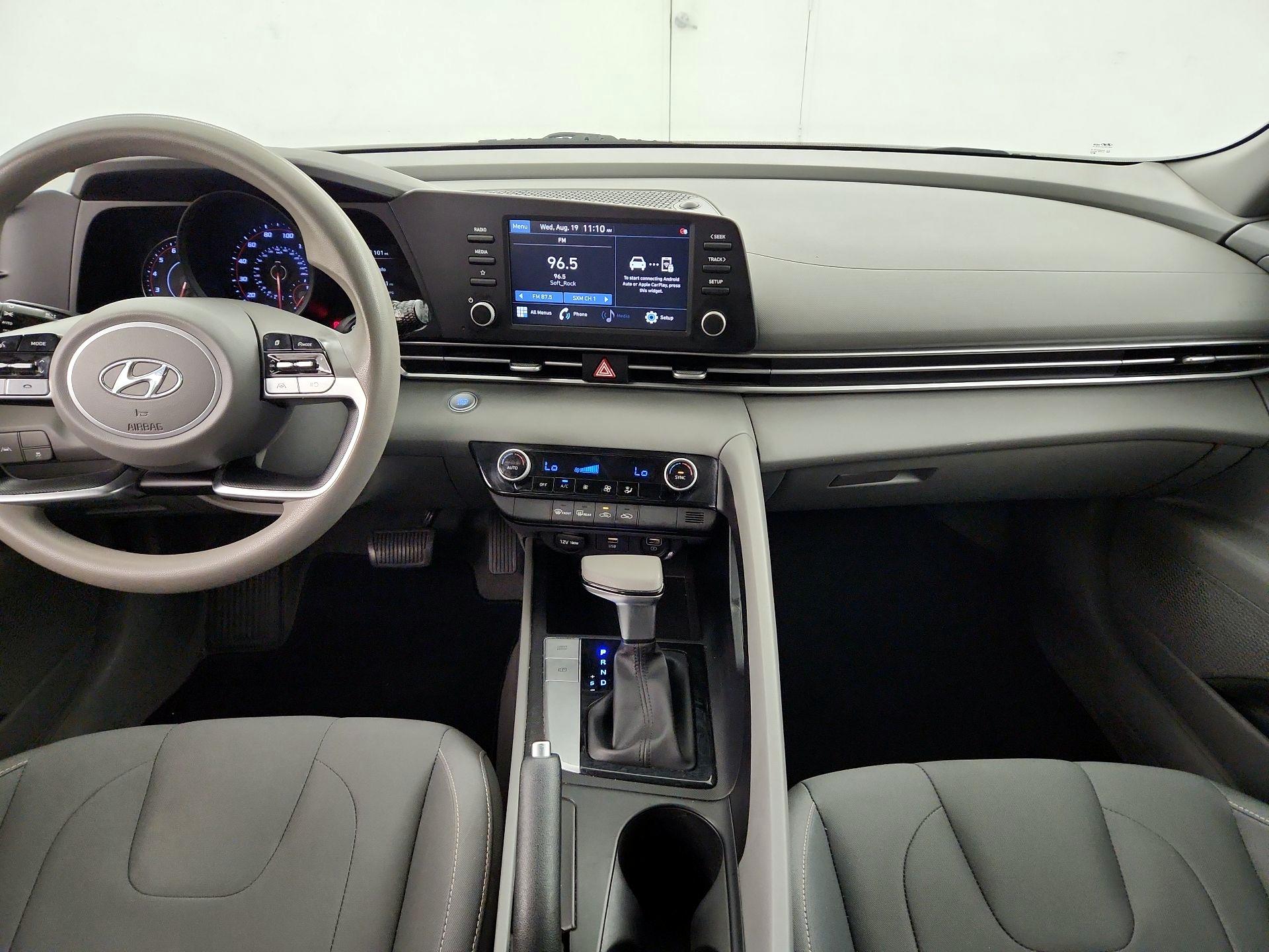Thumbnail: 2022 Hyundai Elantra - 8