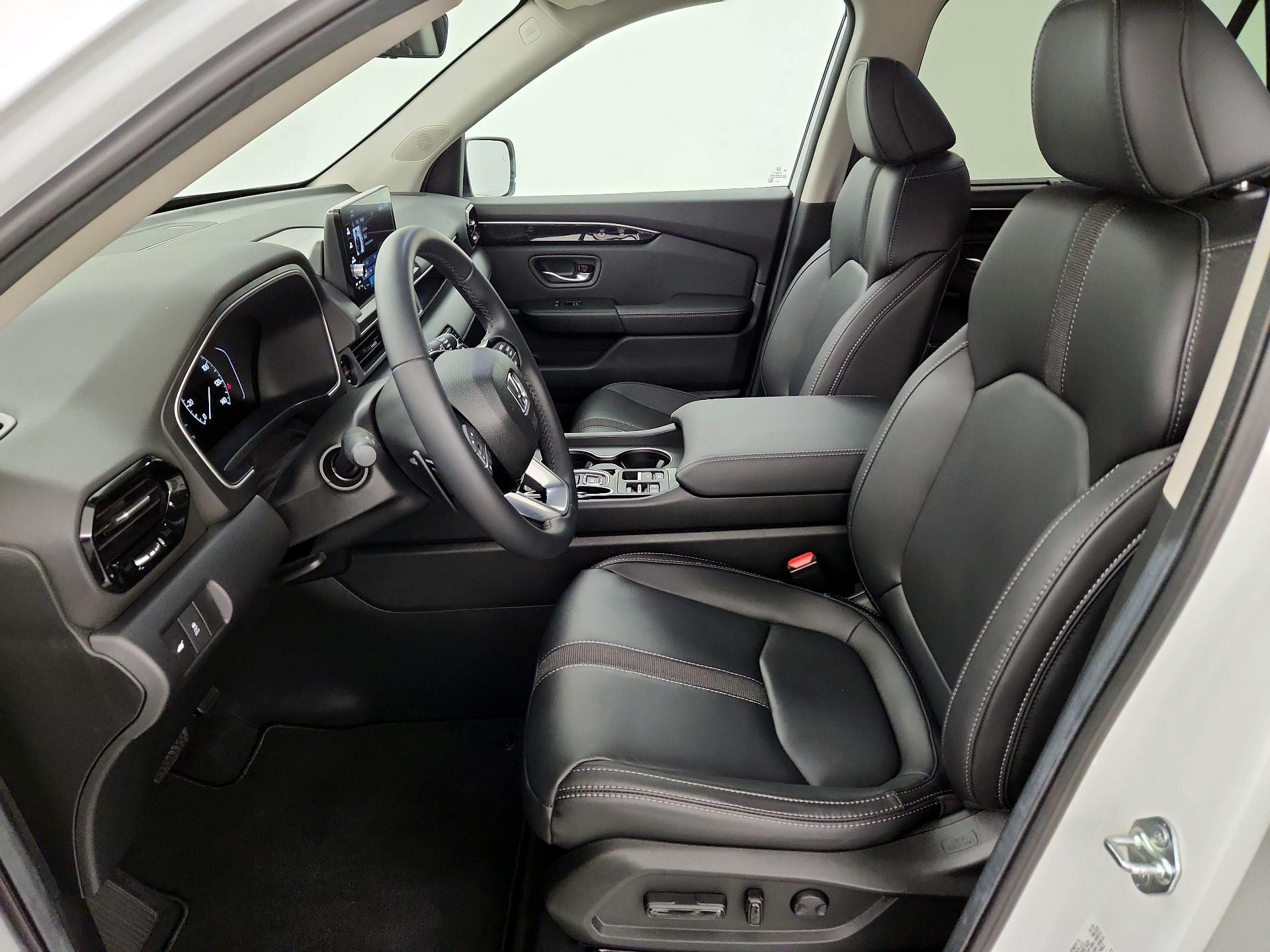 Thumbnail: 2025 Honda Pilot - 9