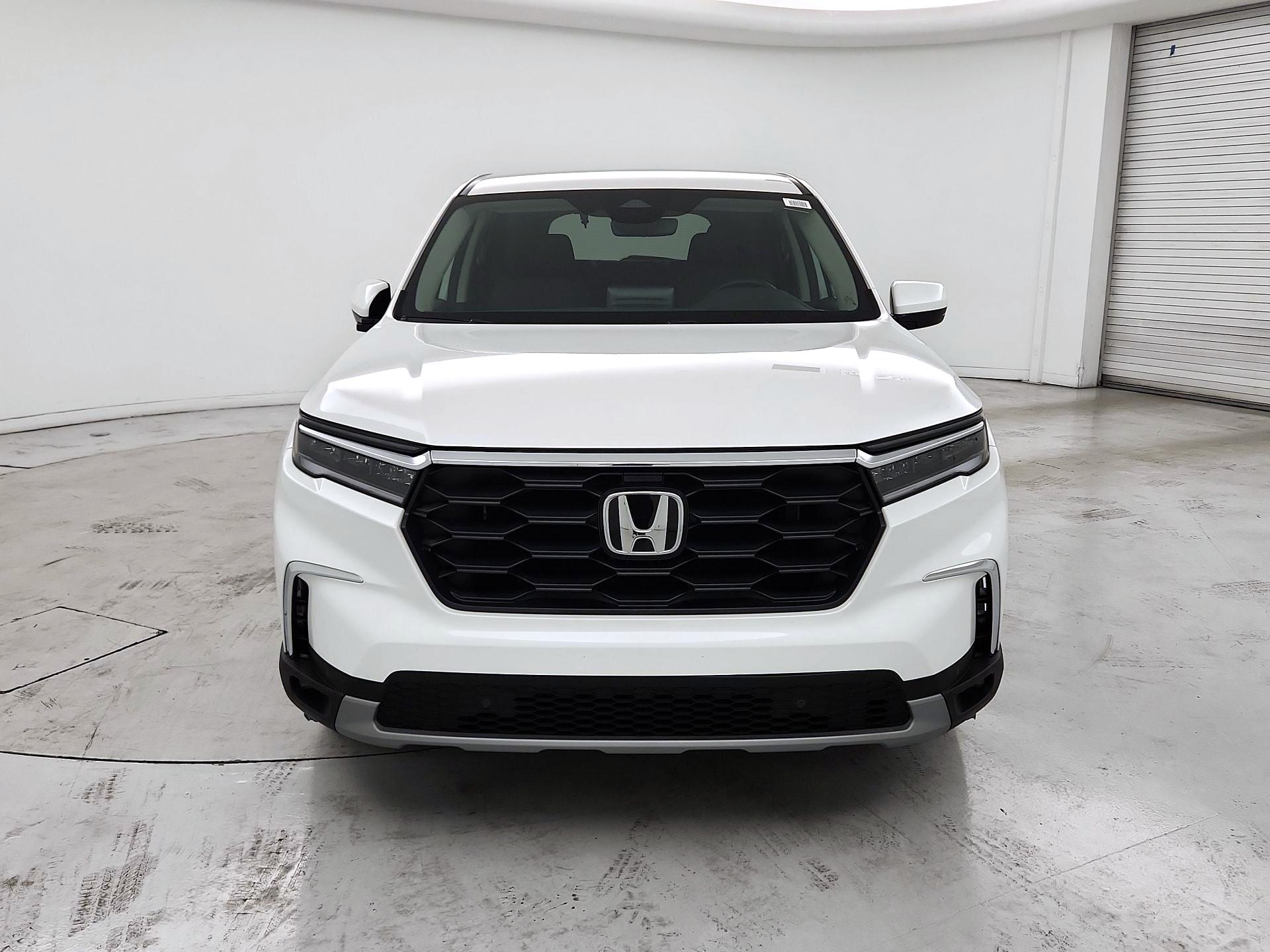 Thumbnail: 2025 Honda Pilot - 2