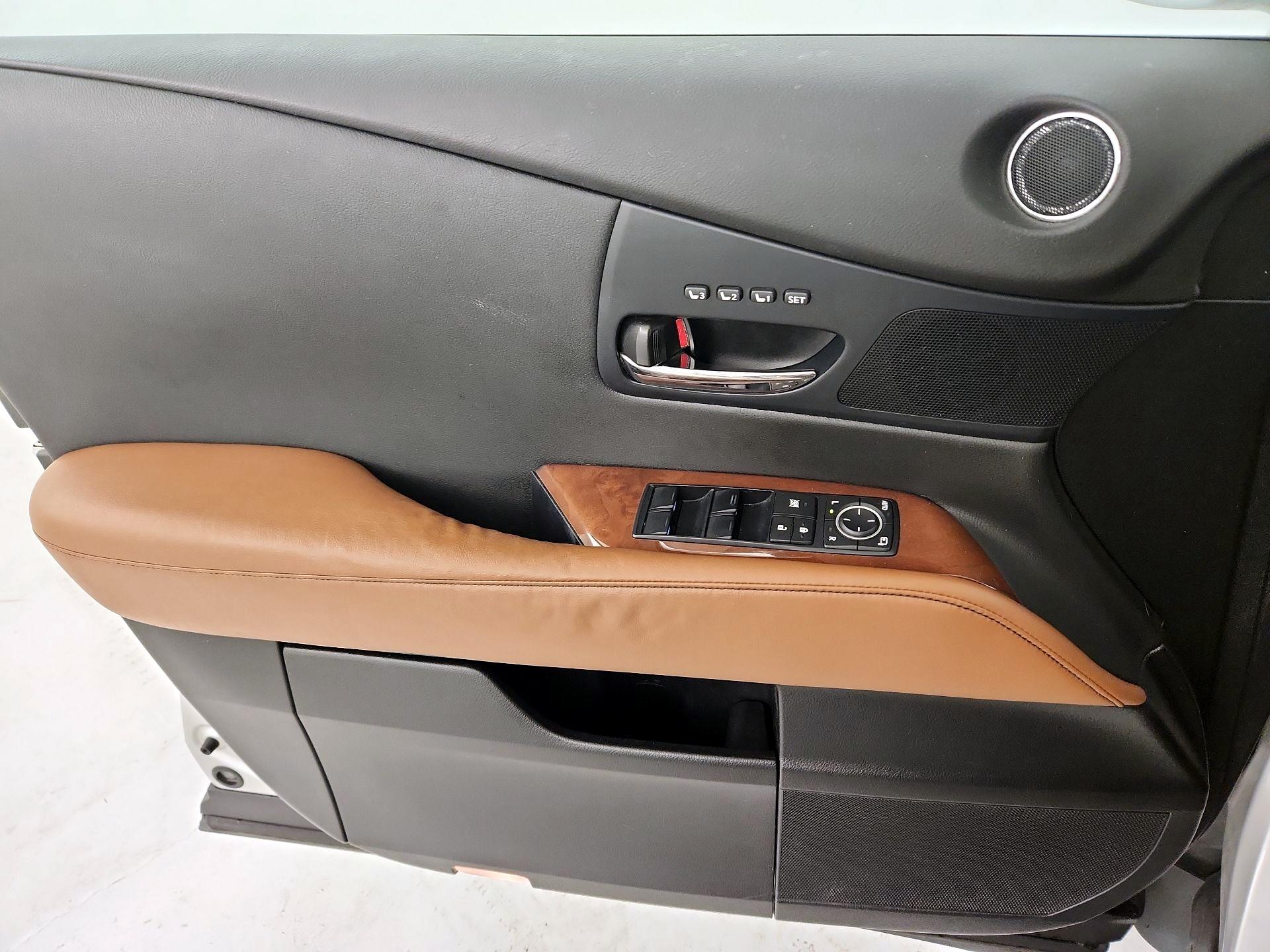 Thumbnail: 2014 Lexus RX - 10
