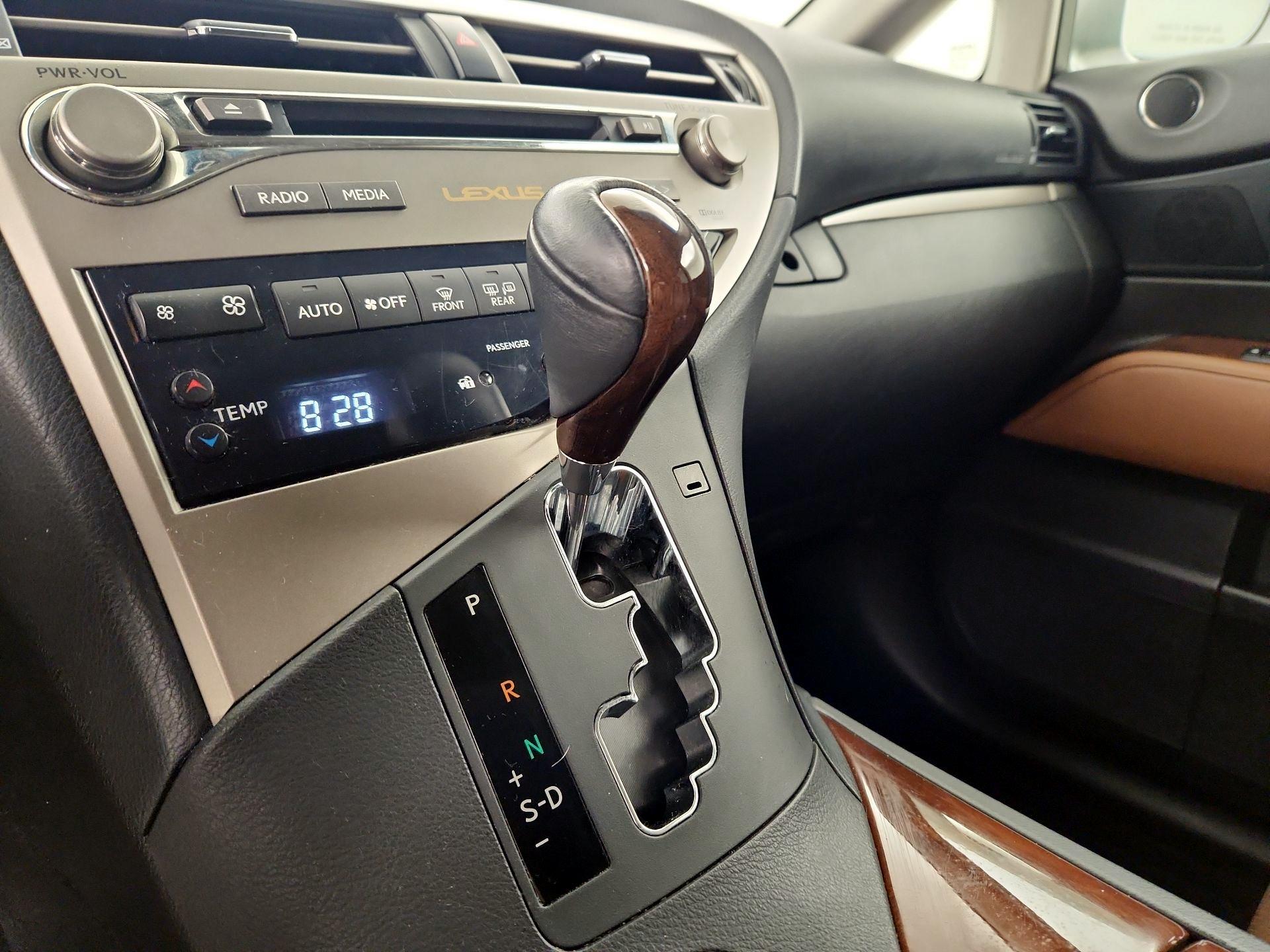 Thumbnail: 2014 Lexus RX - 16