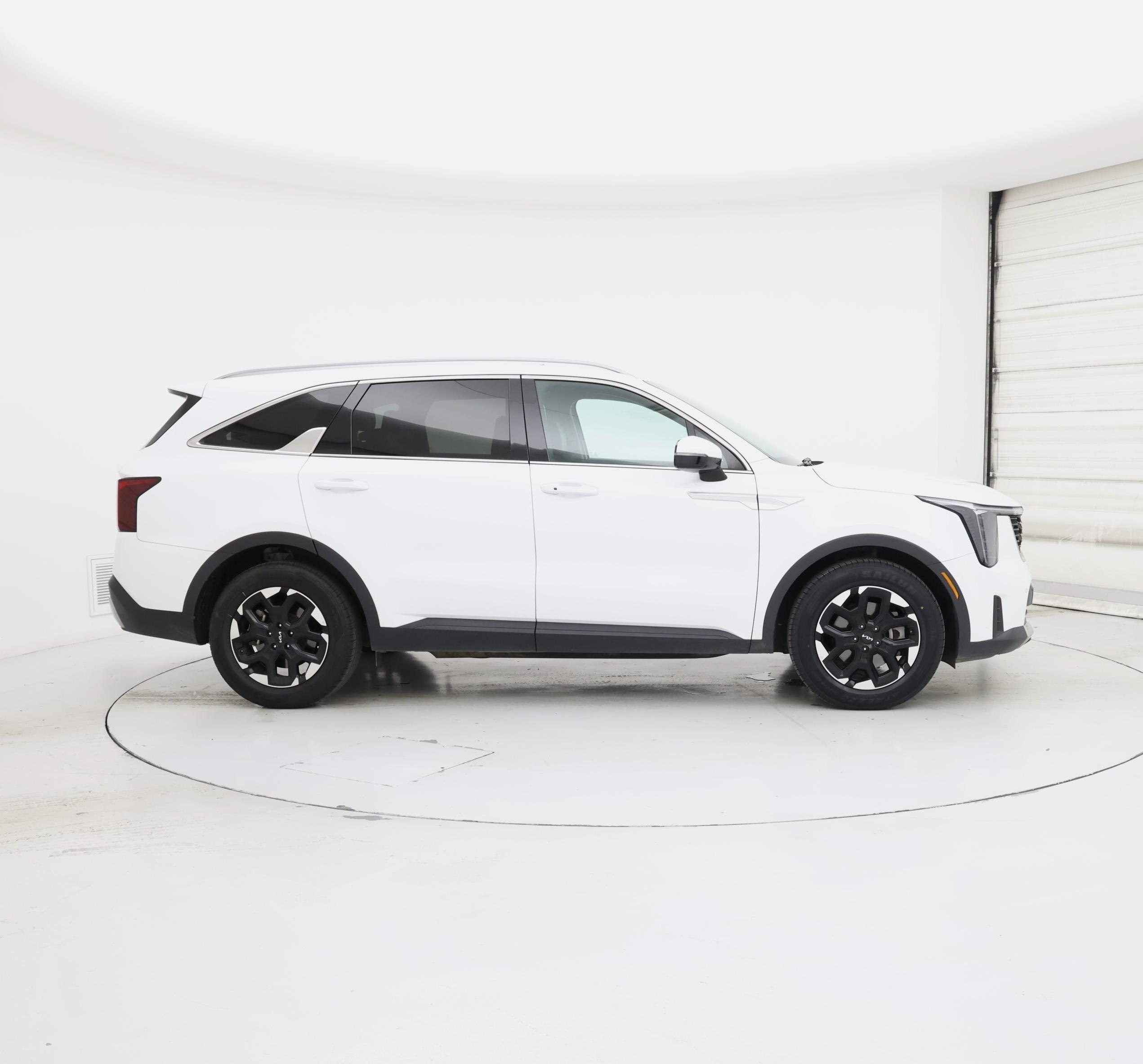 Thumbnail: 2024 Kia Sorento - 7