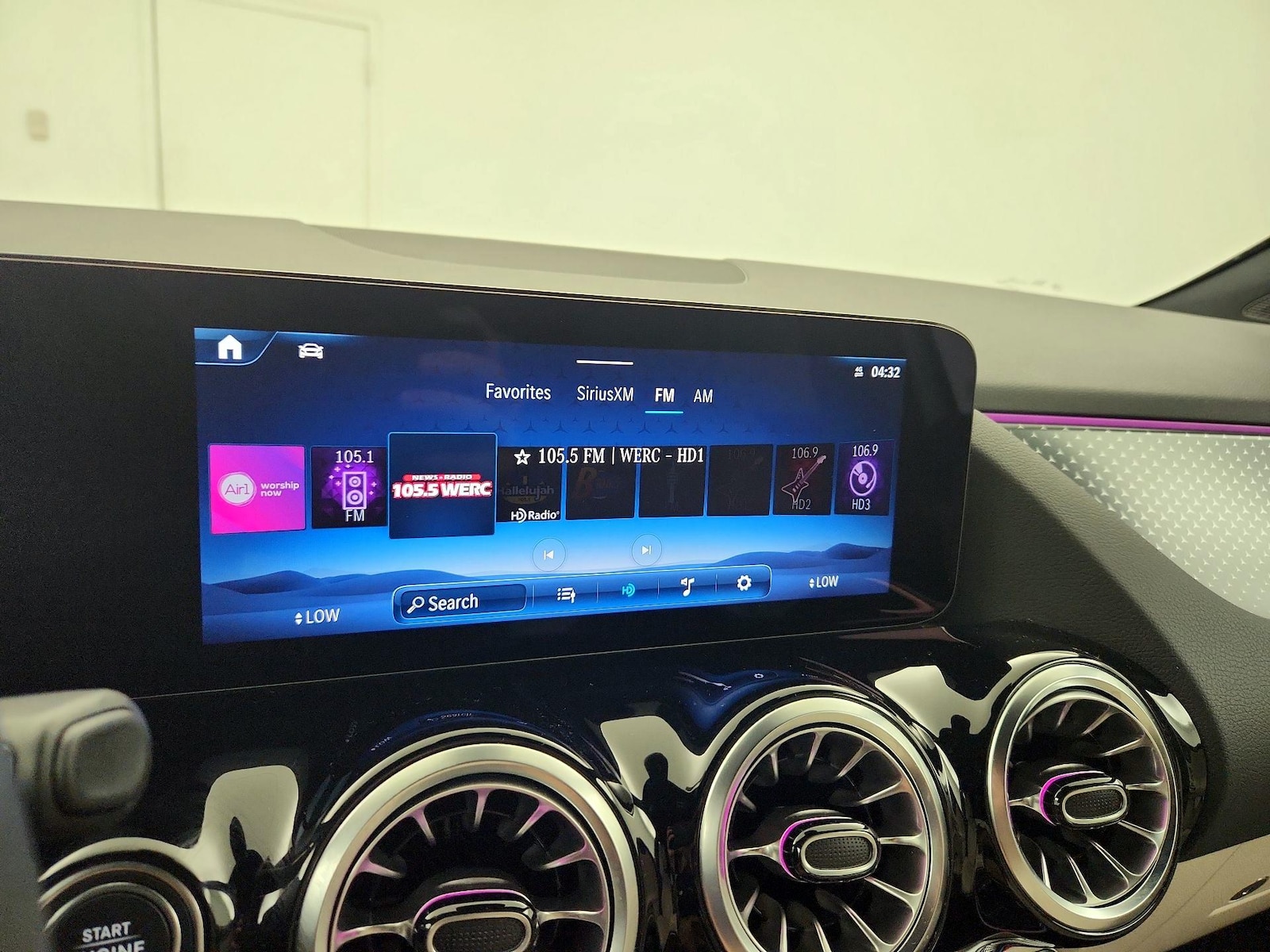 2025 Mercedes-Benz GLA GLA250 - Photo 14