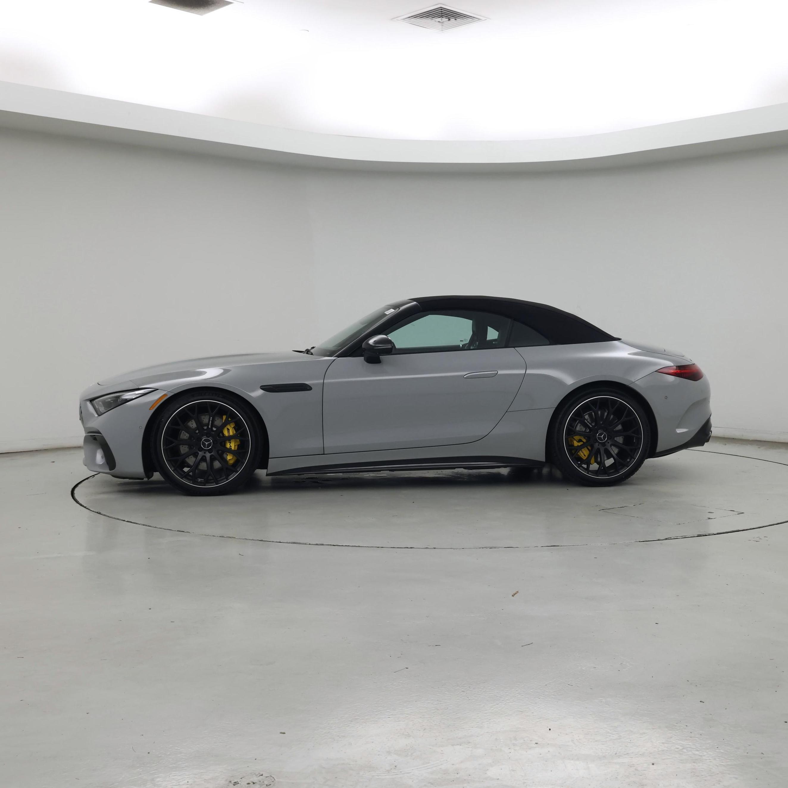 Thumbnail: 2024 Mercedes-Benz SL-Class - 3