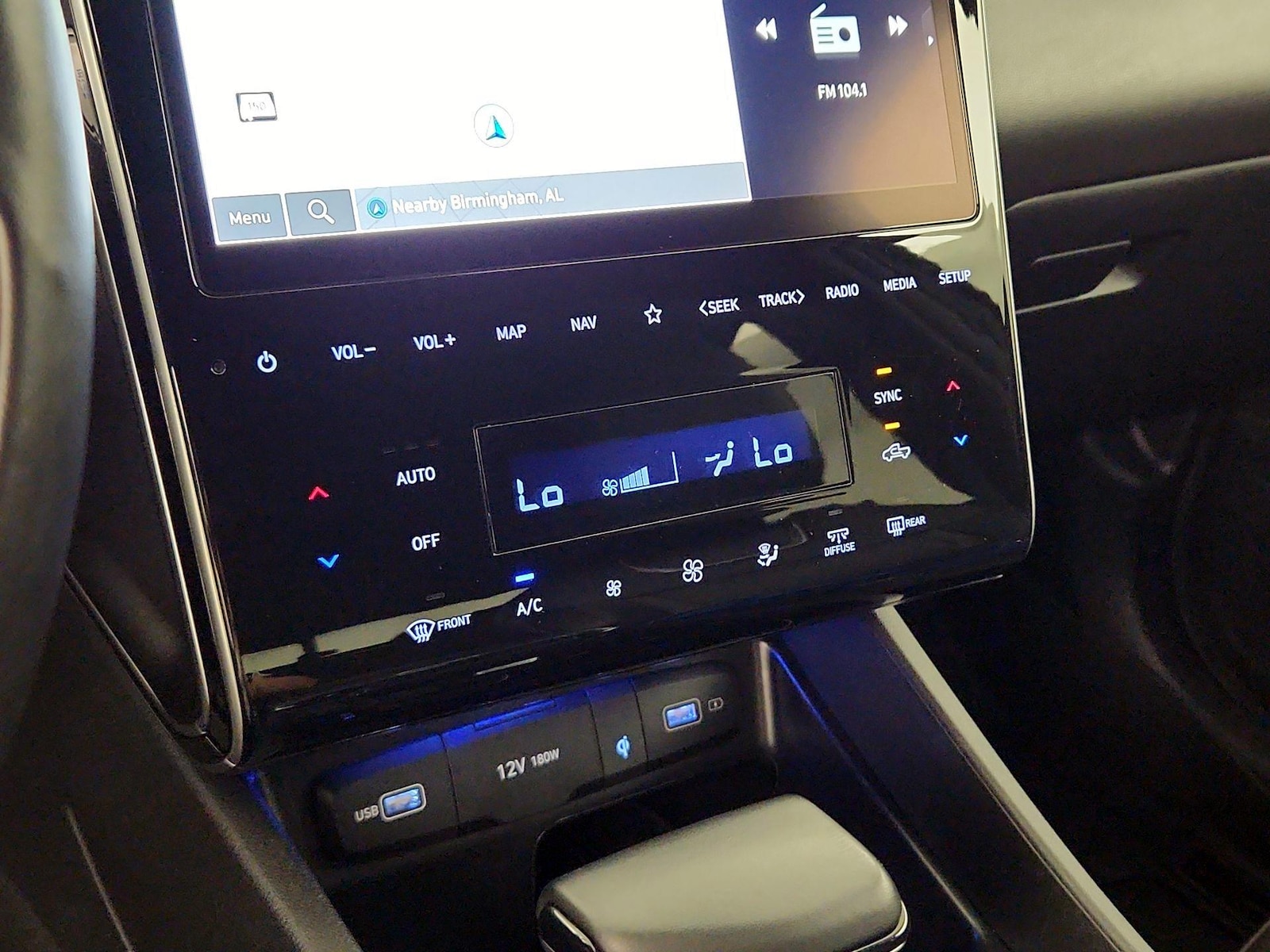 2024 Hyundai Santa Cruz Limited - Photo 16