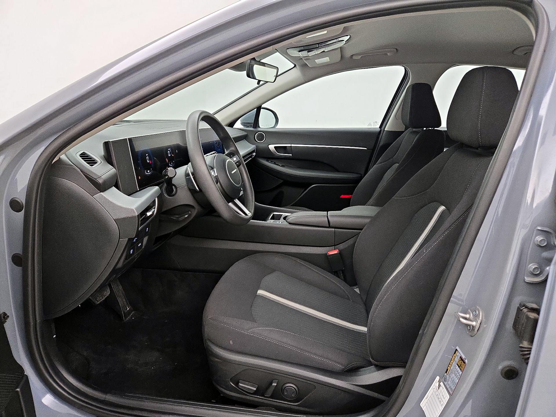 Thumbnail: 2025 Hyundai Sonata - 11