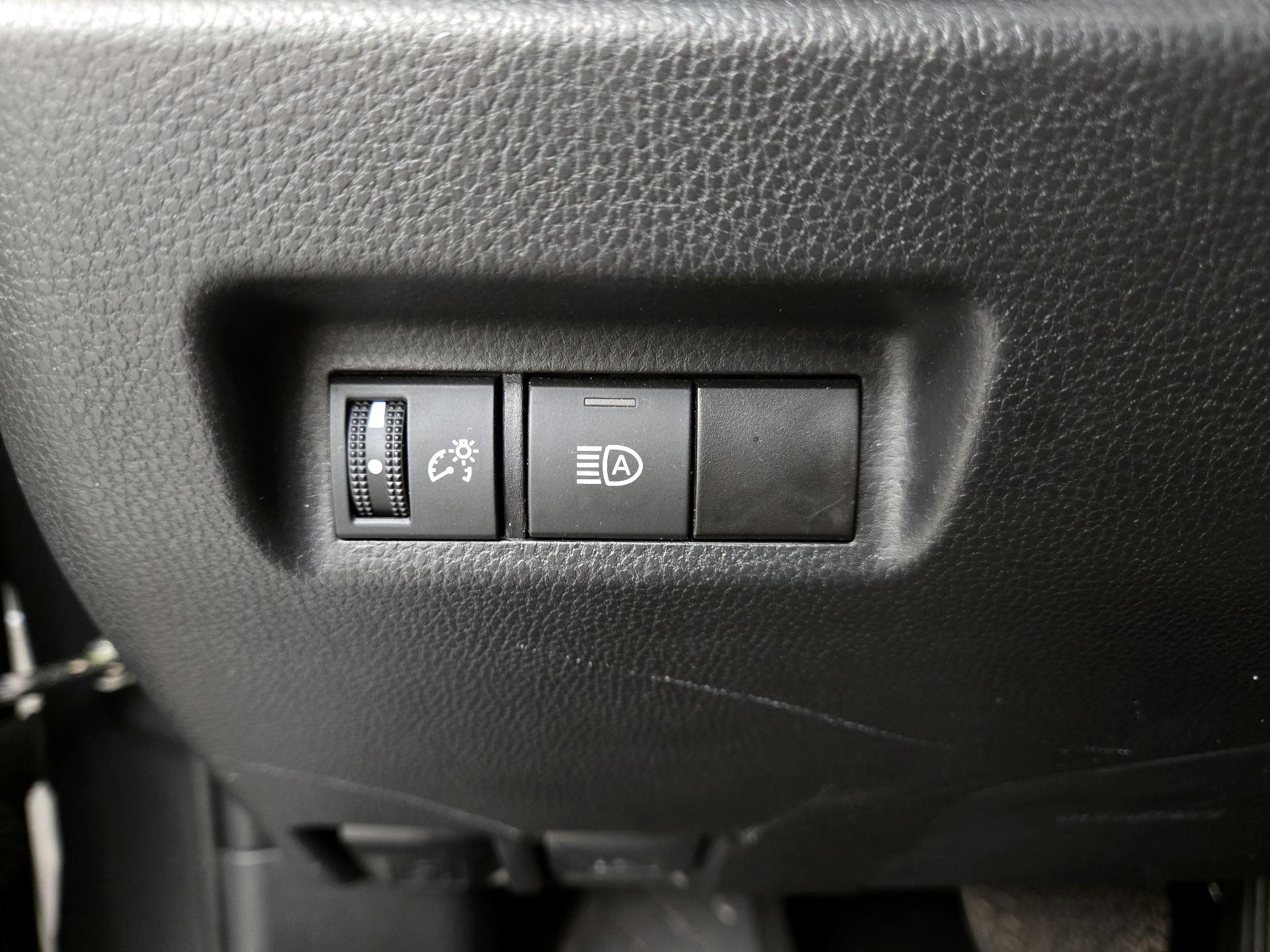Thumbnail: 2025 Toyota RAV4 - 13