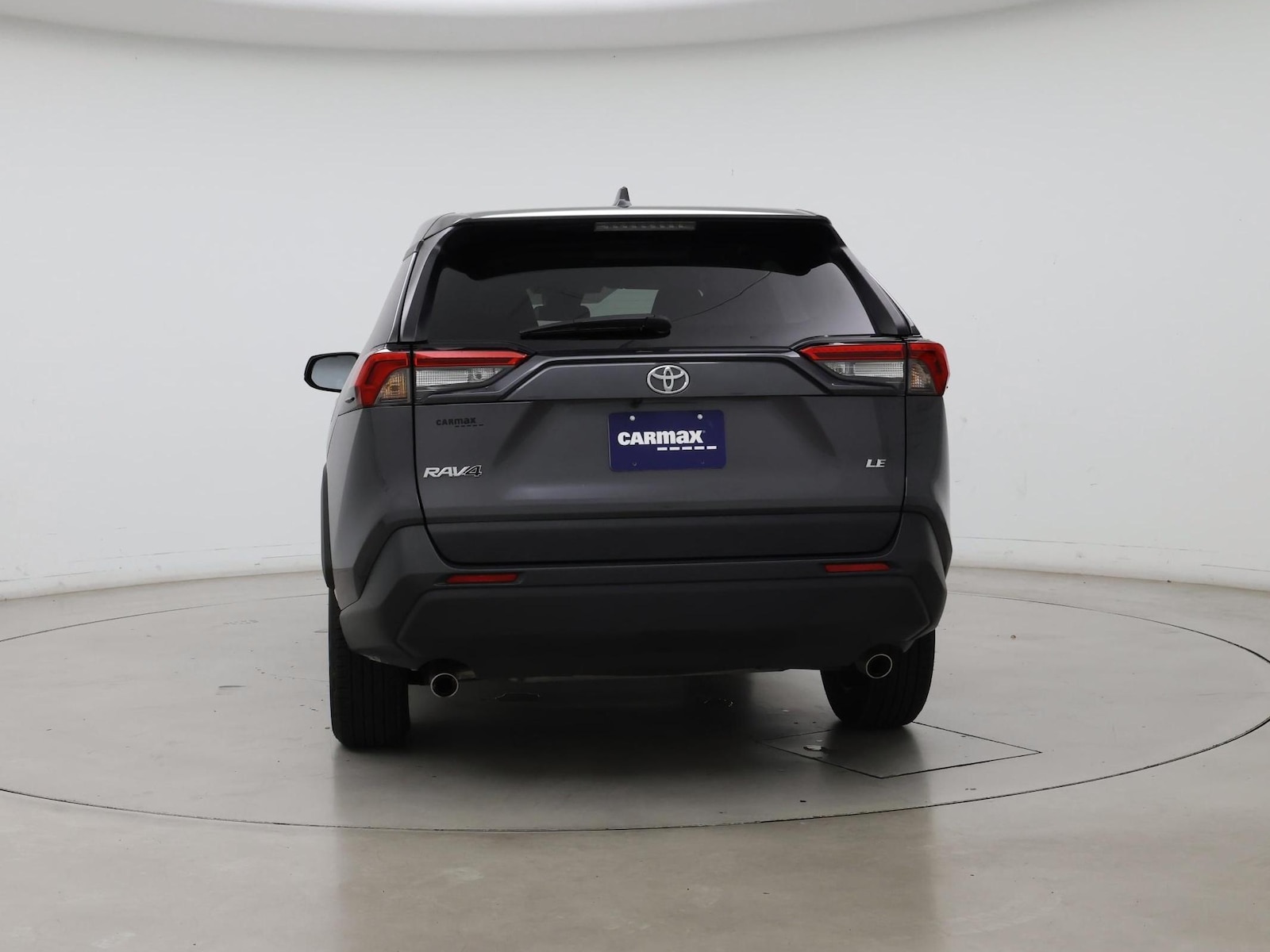 2025 Toyota RAV4 LE - Photo 7
