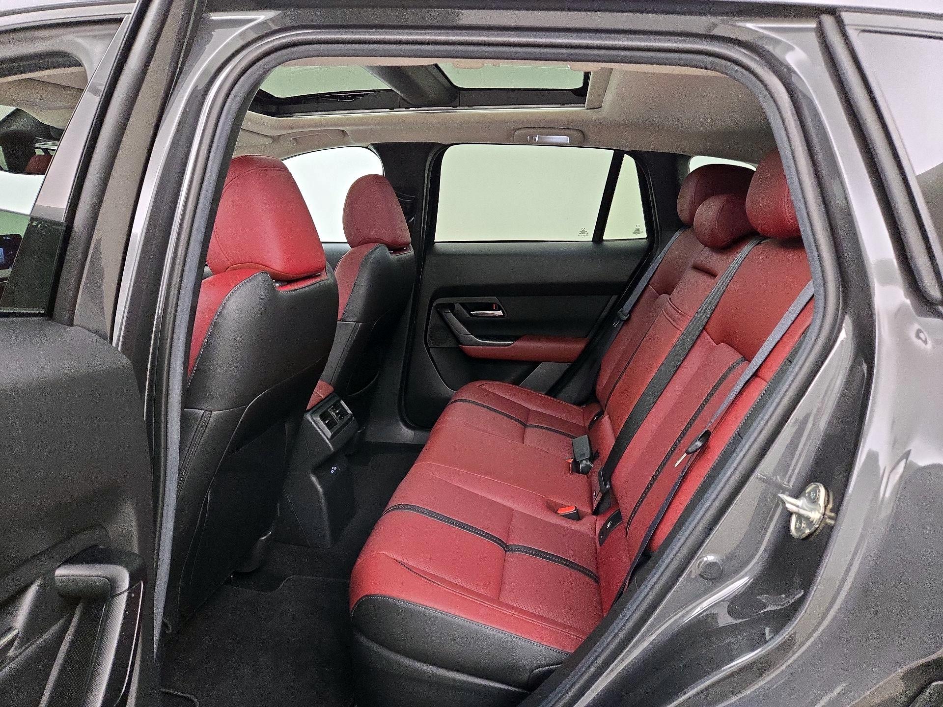 Thumbnail: 2025 Mazda CX-50 - 20