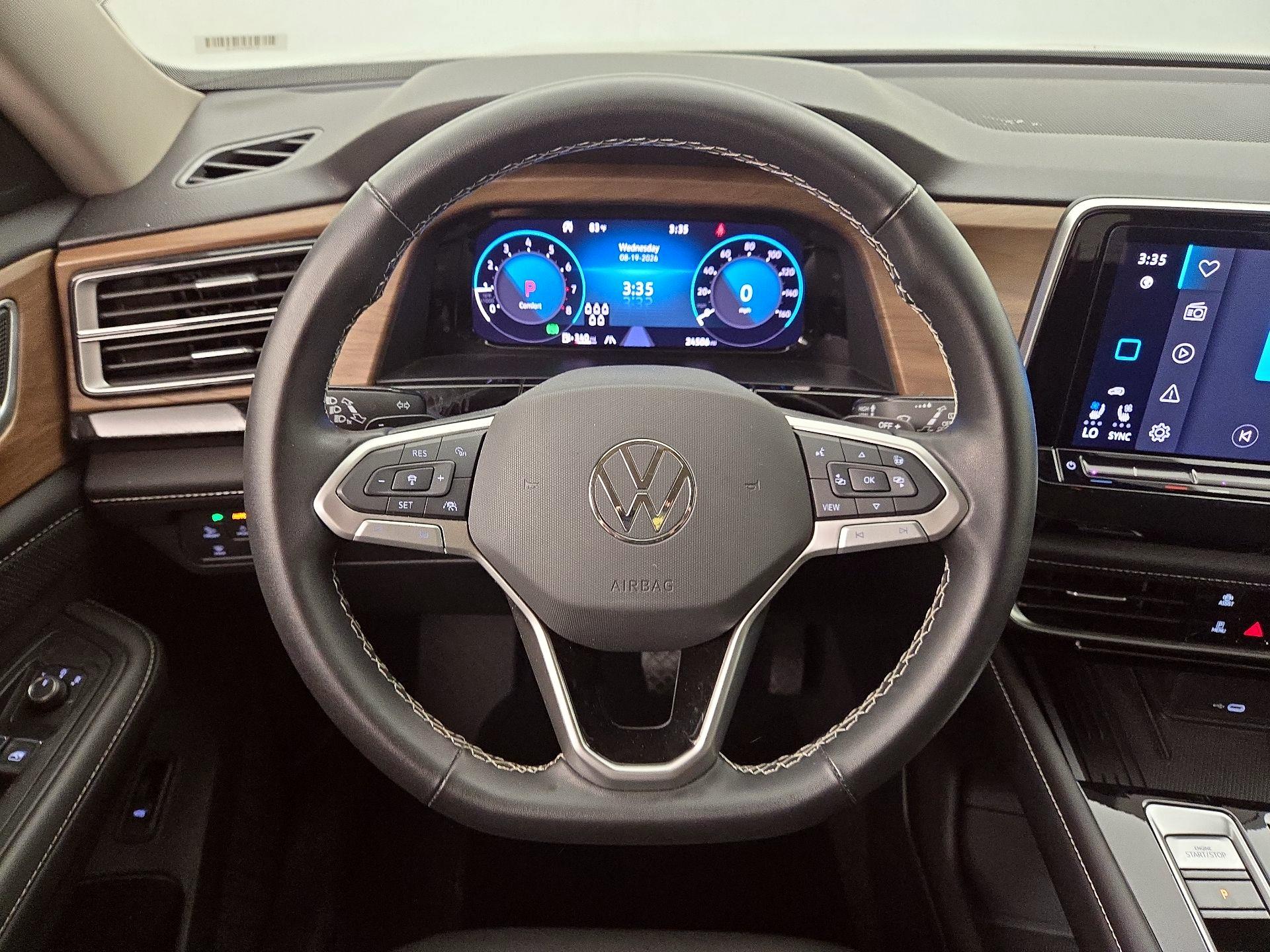 Thumbnail: 2025 Volkswagen Atlas - 10