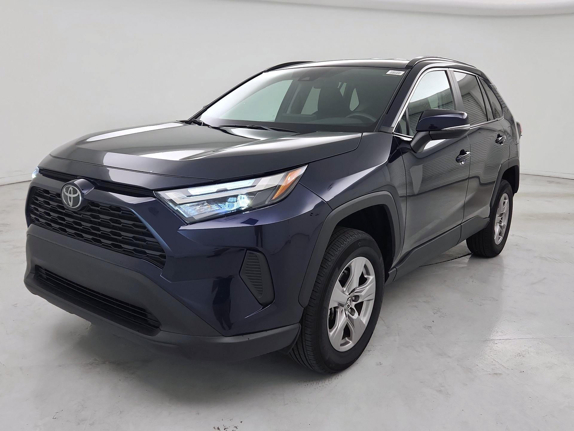 Thumbnail: 2025 Toyota RAV4 - 3