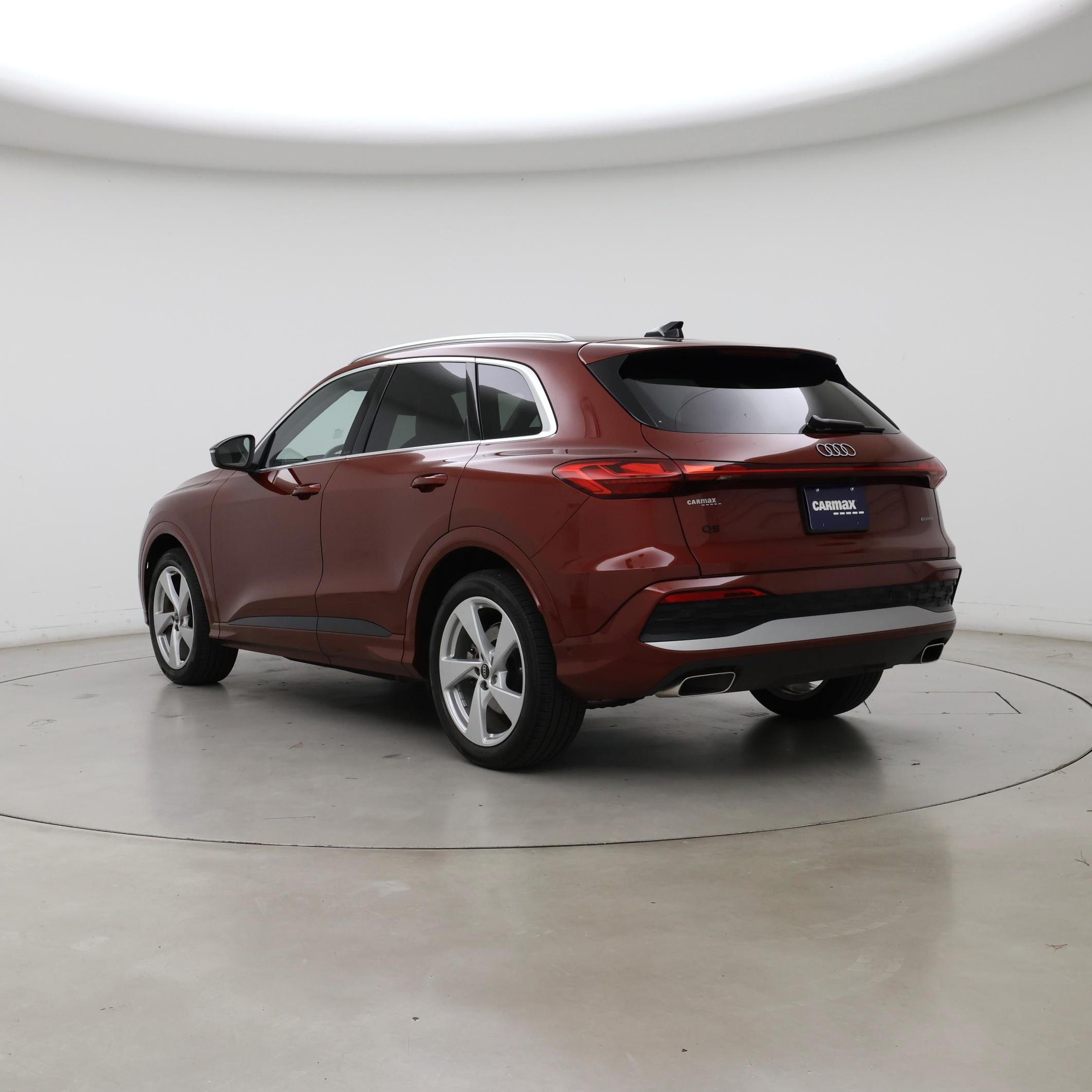 Thumbnail: 2025 Audi Q5 - 2