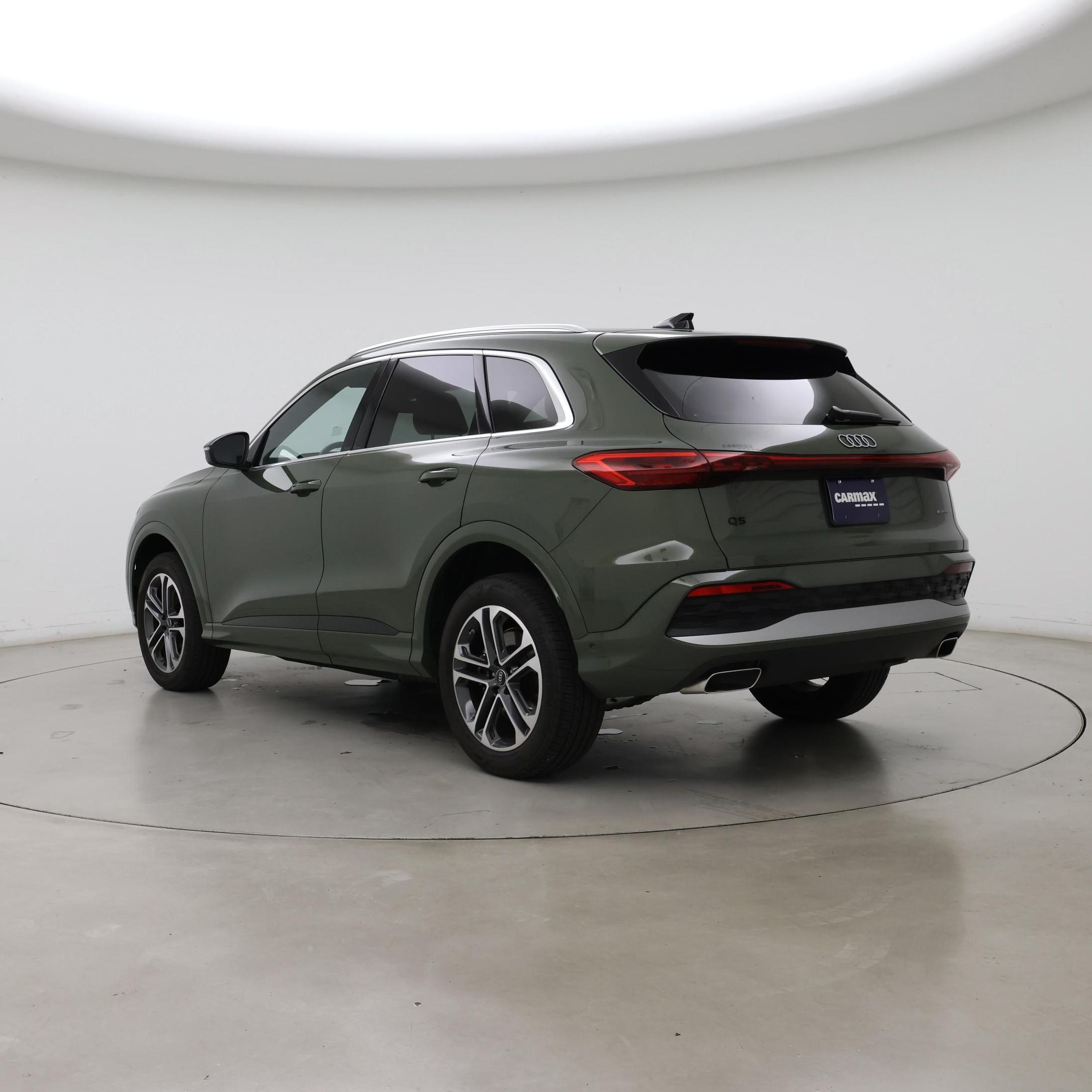 Thumbnail: 2025 Audi Q5 - 2