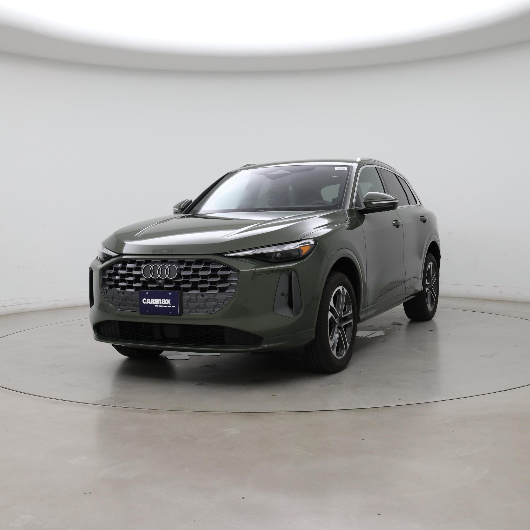 Thumbnail: 2025 Audi Q5 - 4