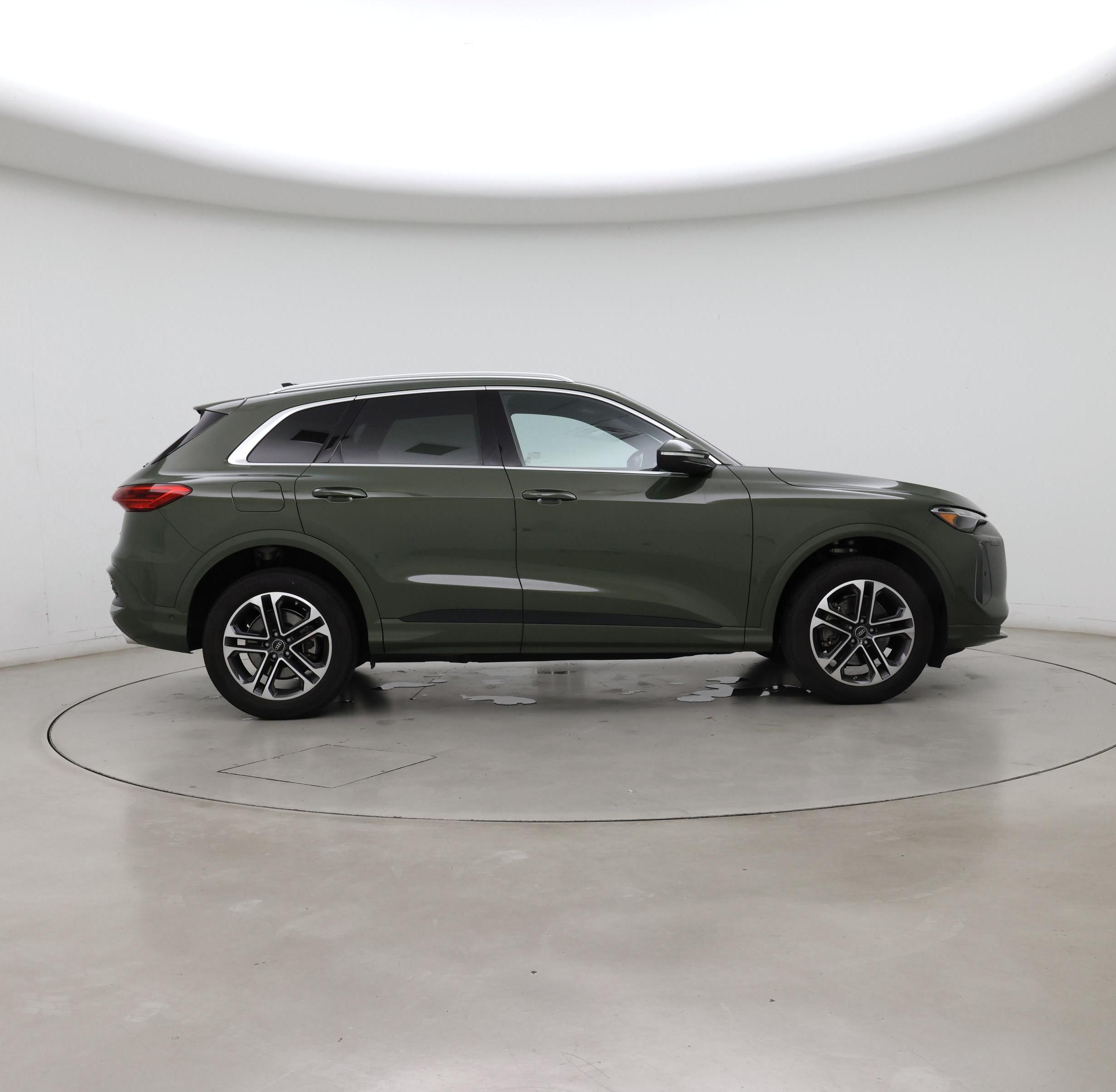 Thumbnail: 2025 Audi Q5 - 7