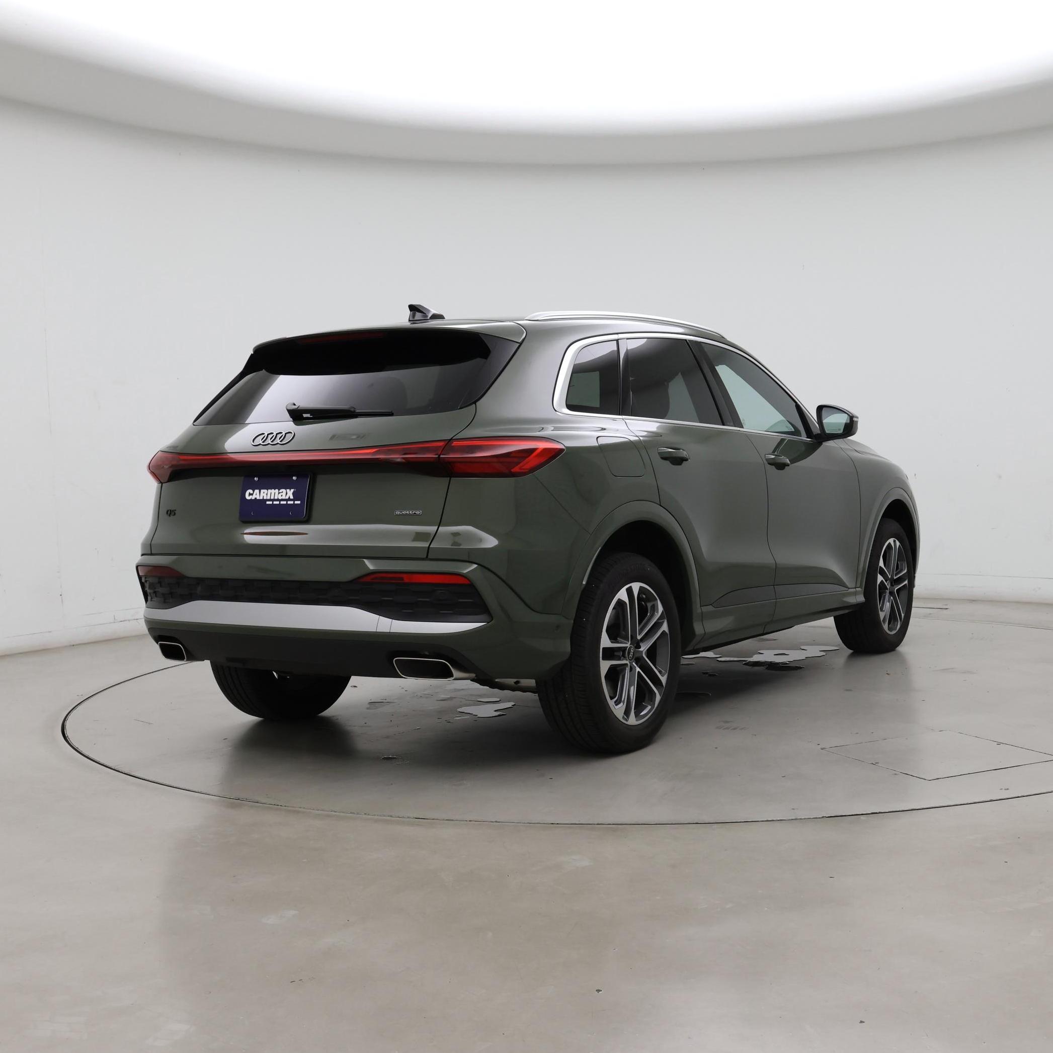 Thumbnail: 2025 Audi Q5 - 8