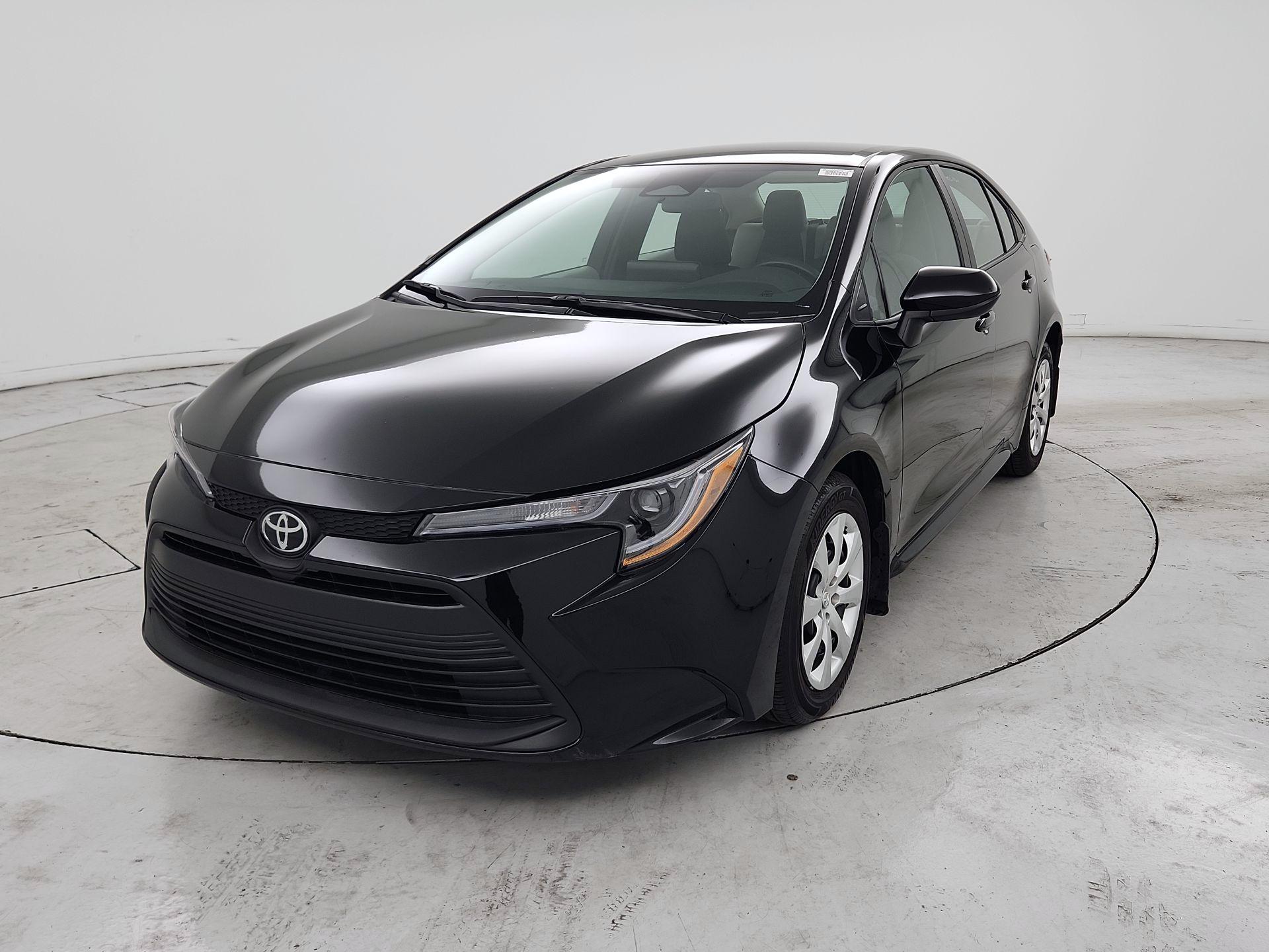 Thumbnail: 2026 Toyota Corolla - 3