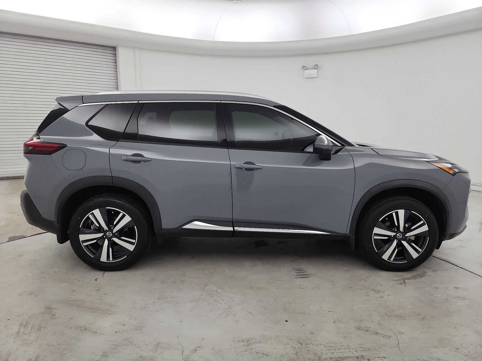 Thumbnail: 2021 Nissan Rogue - 4