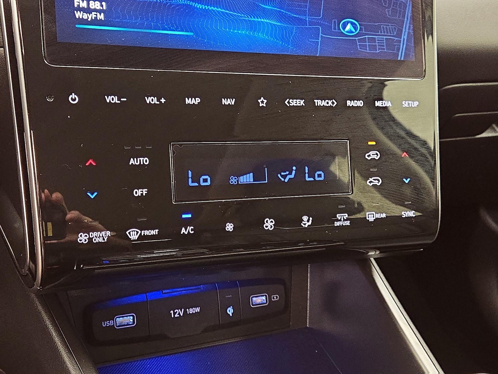 2024 Hyundai Tucson Limited - Photo 18