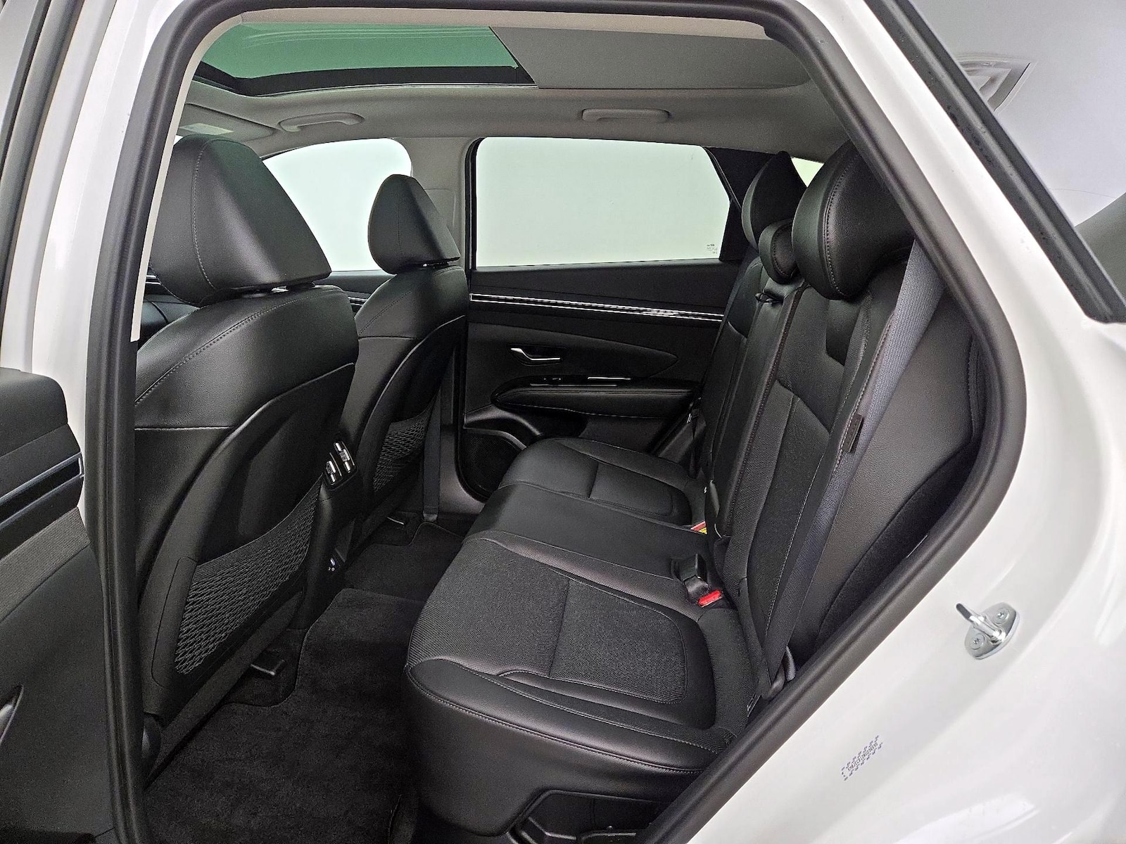 2024 Hyundai Tucson Limited - Photo 22