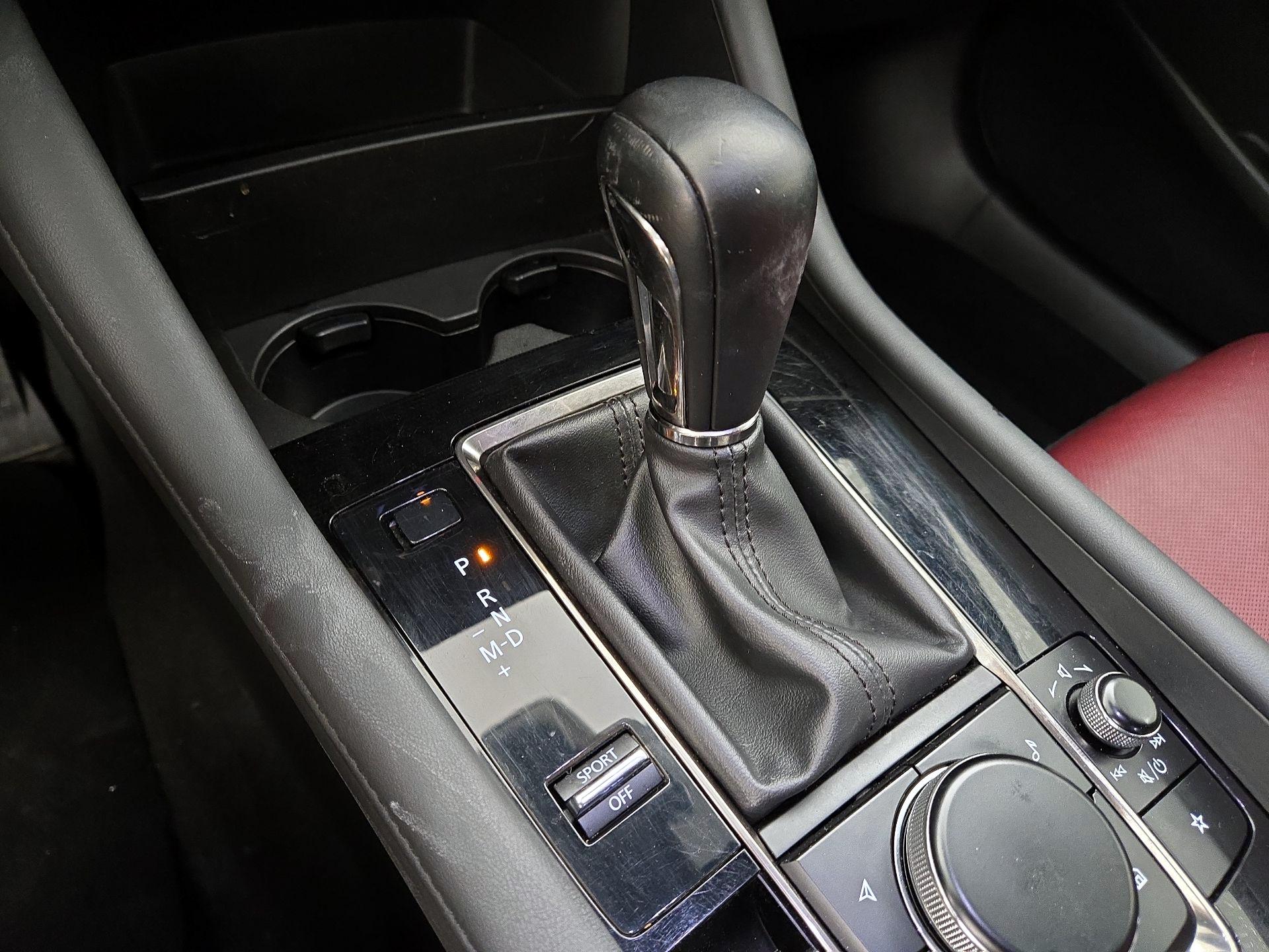 Thumbnail: 2019 Mazda Mazda3 - 18