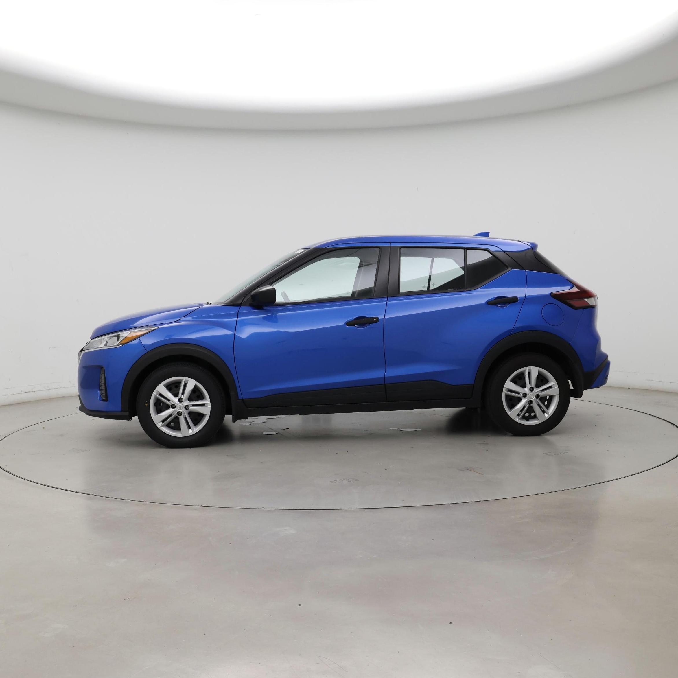 Thumbnail: 2024 Nissan Kicks - 3