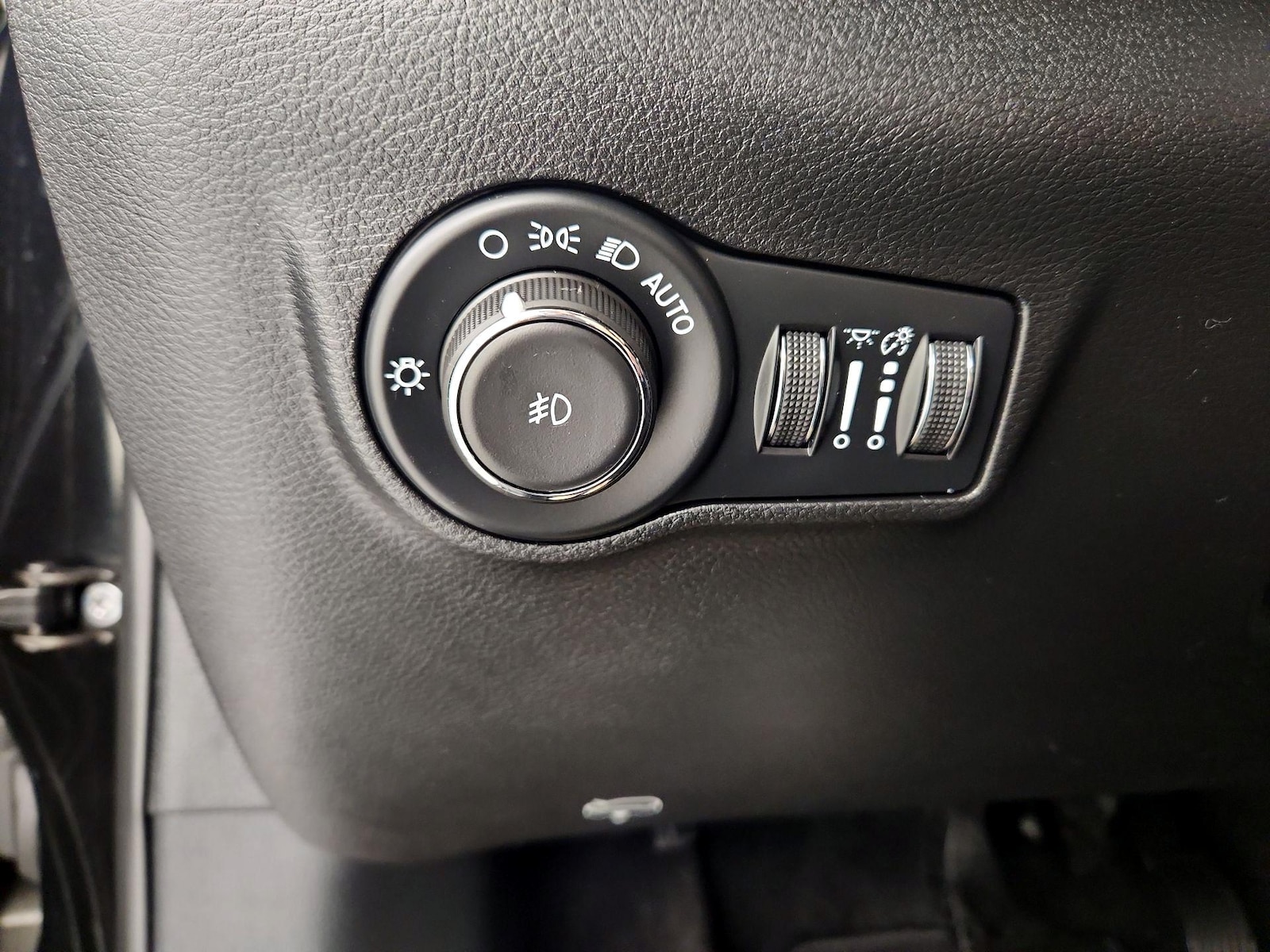 2026 Jeep Compass Latitude Altitude - Photo 12
