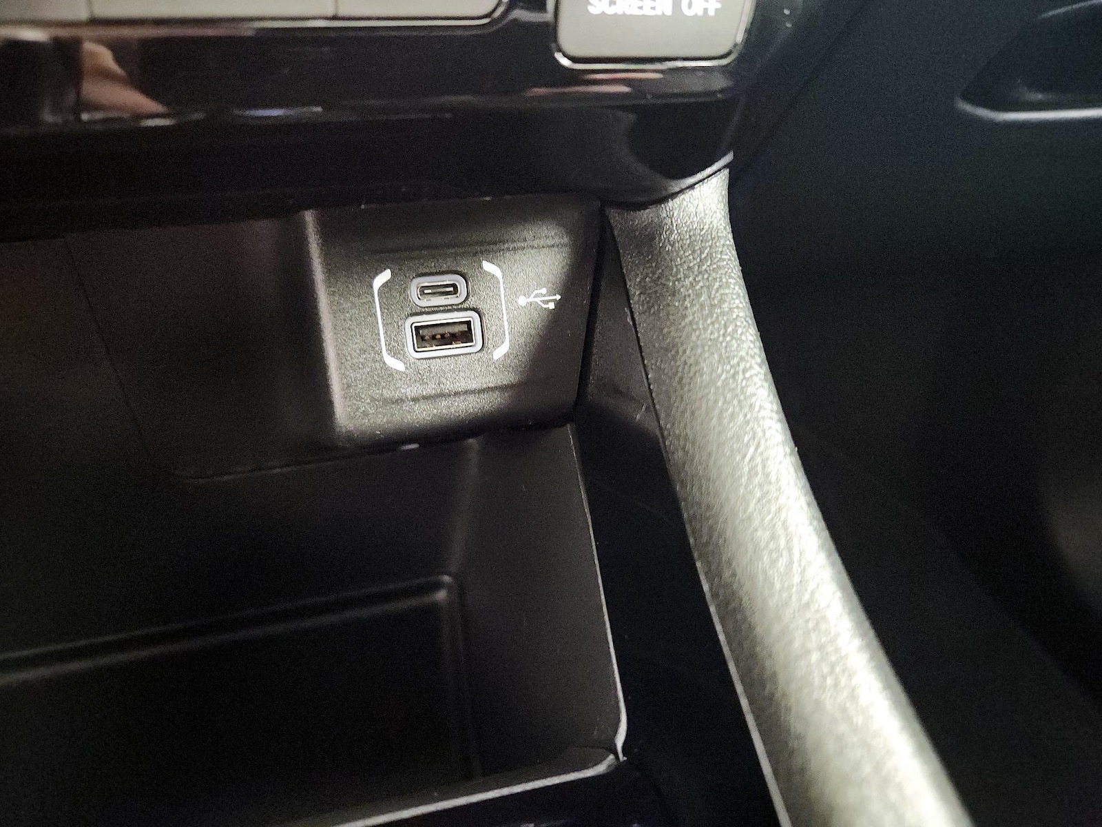 2026 Jeep Compass Latitude Altitude - Photo 17