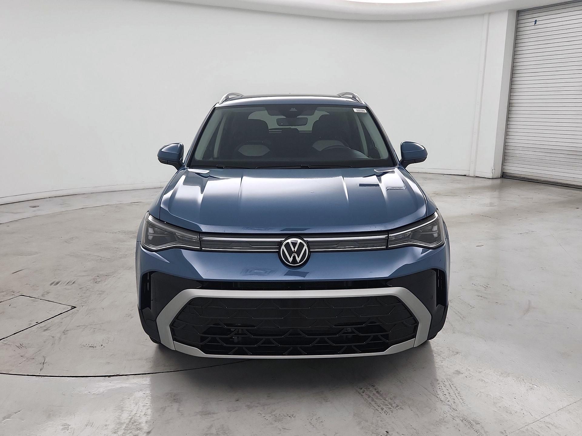 Thumbnail: 2025 Volkswagen Taos - 2