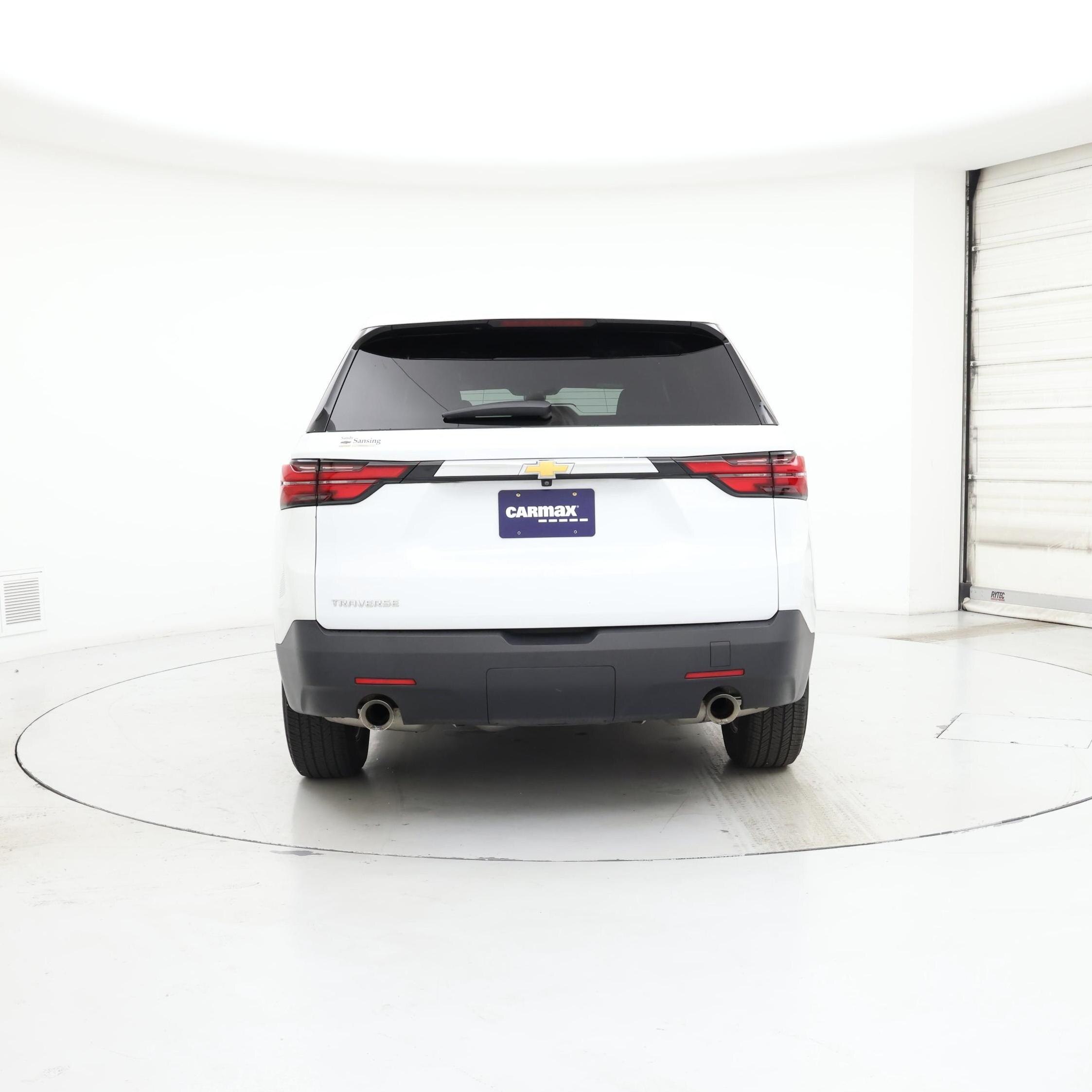 Thumbnail: 2023 Chevrolet Traverse - 6