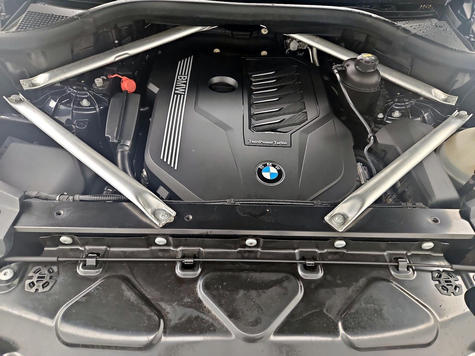 2020 BMW X5 40i - Photo 24